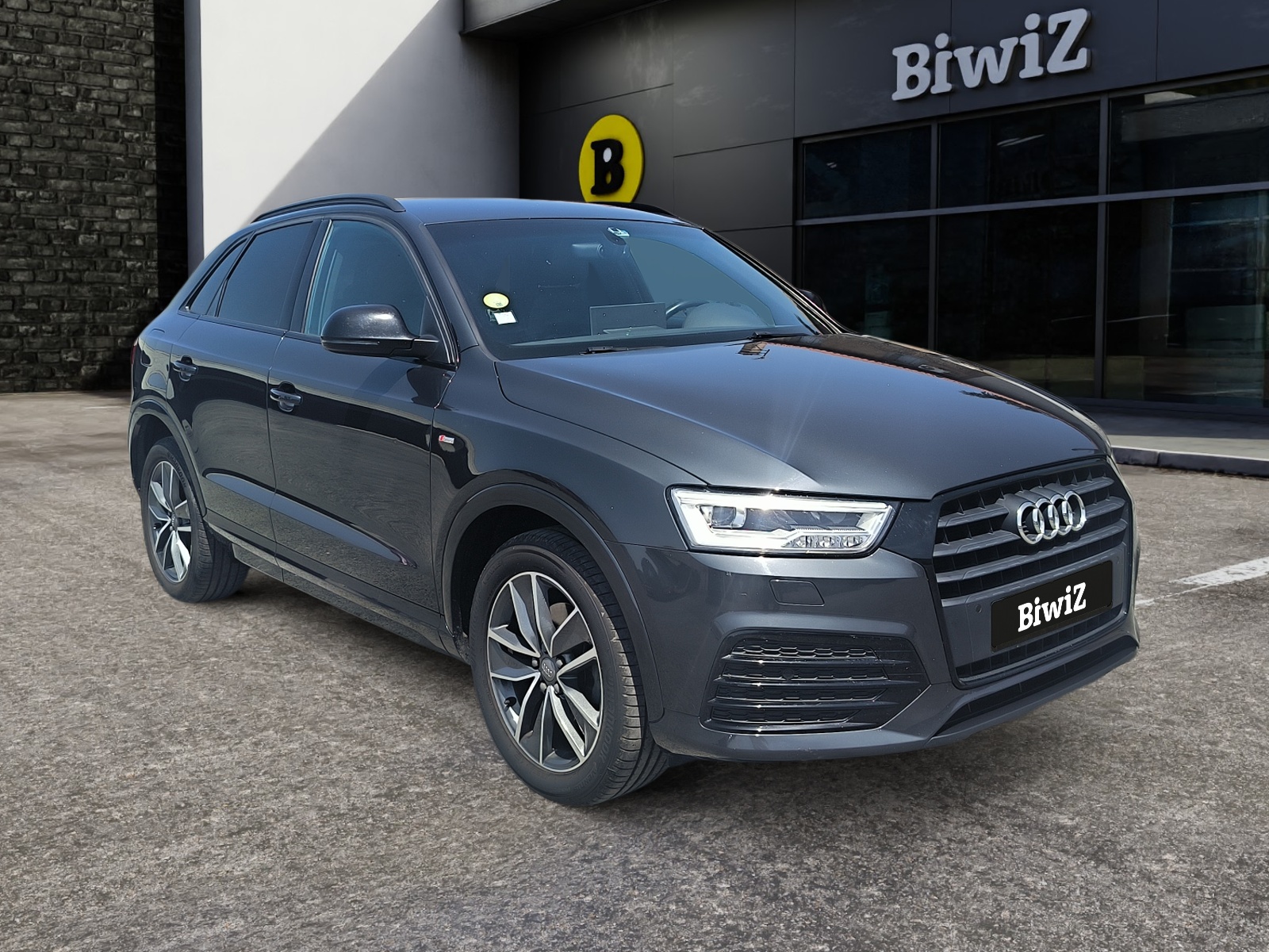 Audi Q3 6