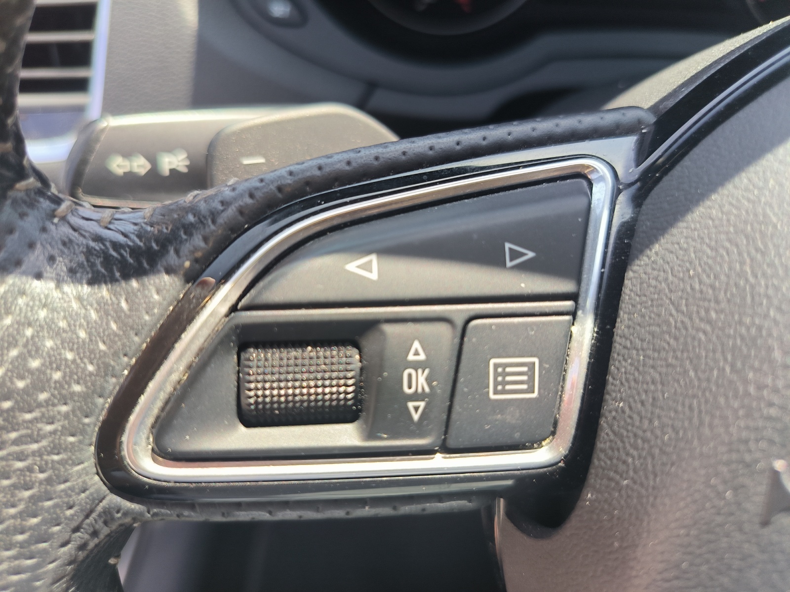 Audi Q3 17