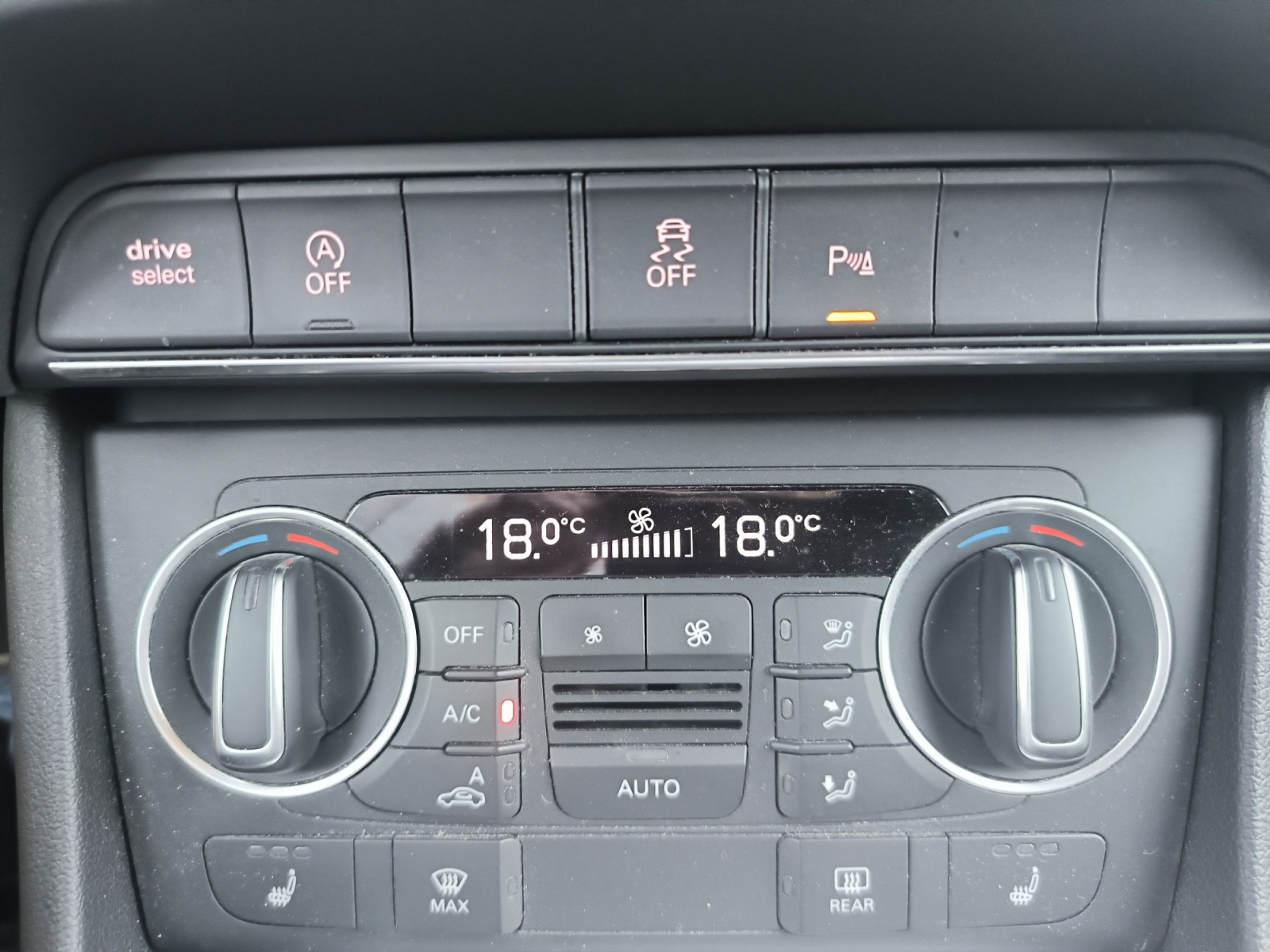 Audi Q3 28