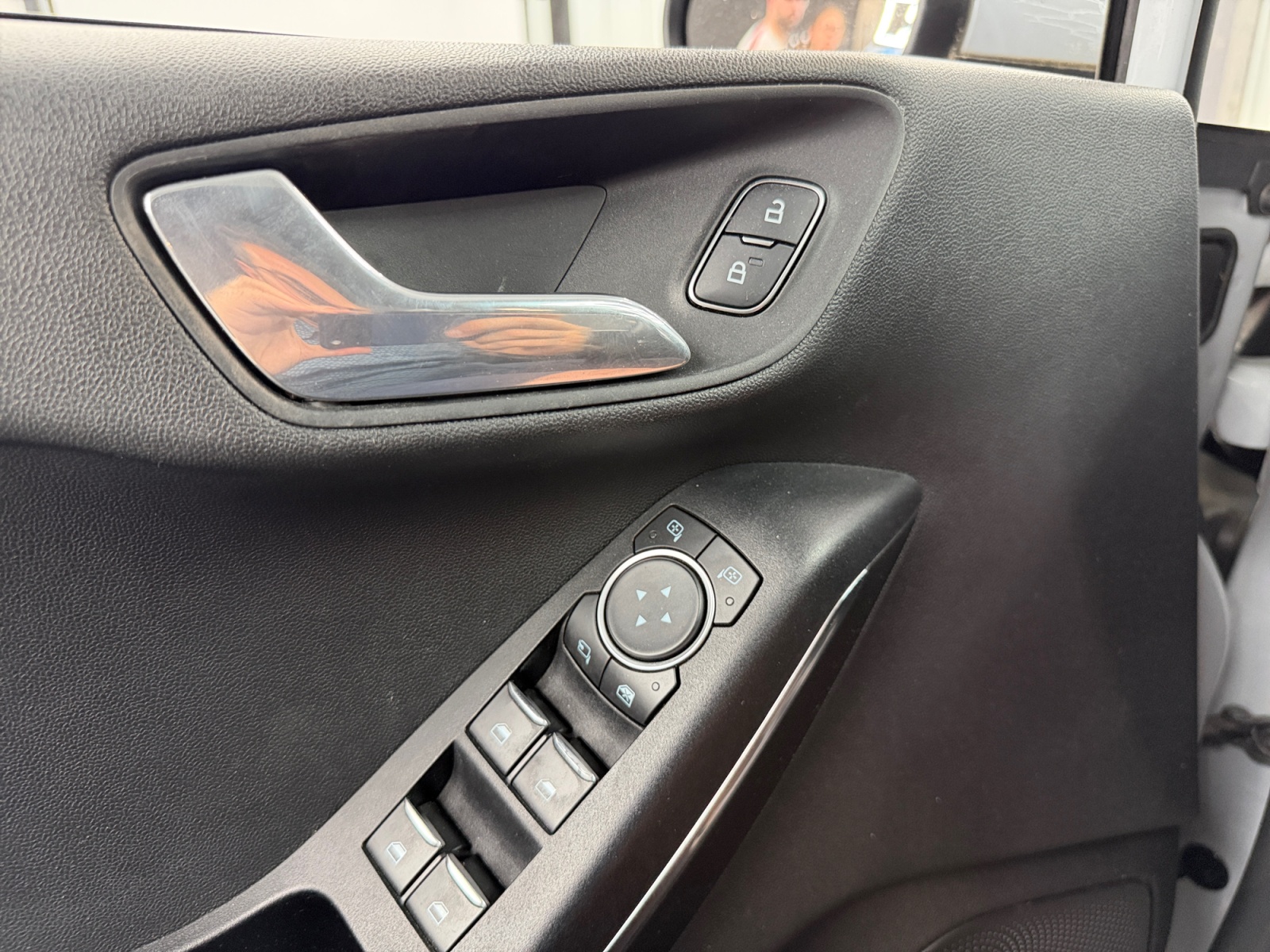 Ford Fiesta 25