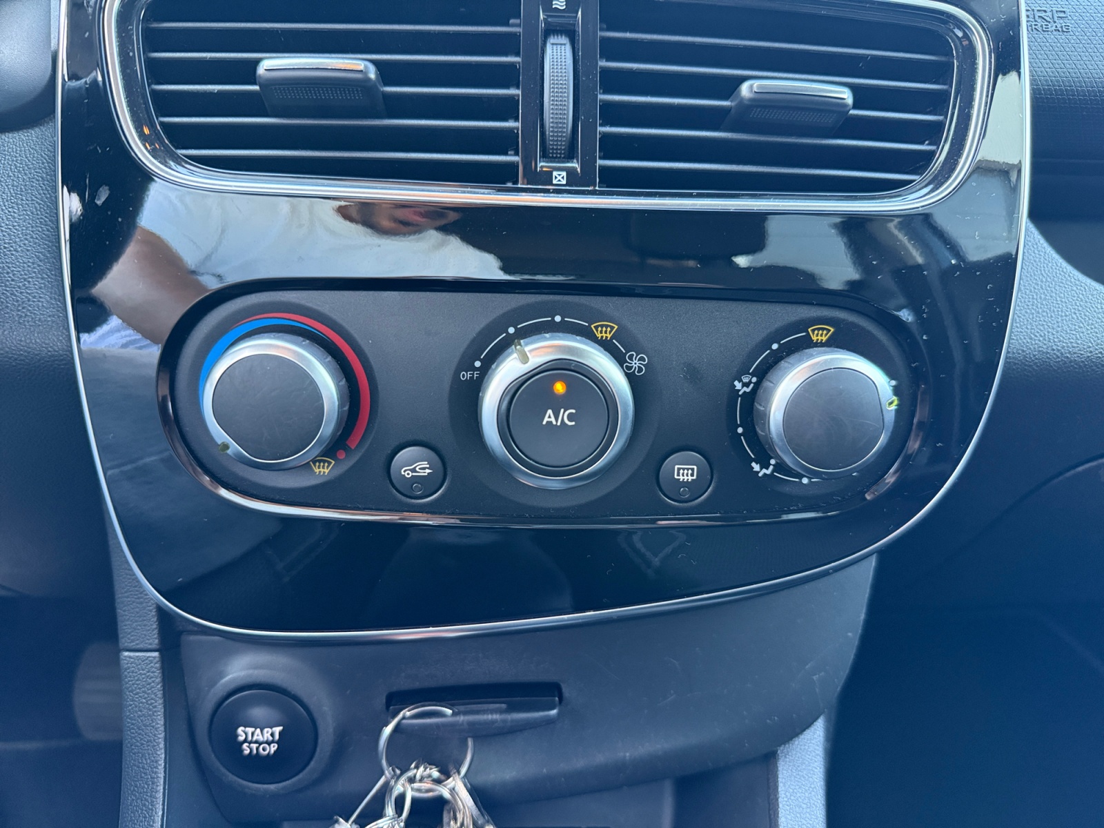 Renault Clio 19