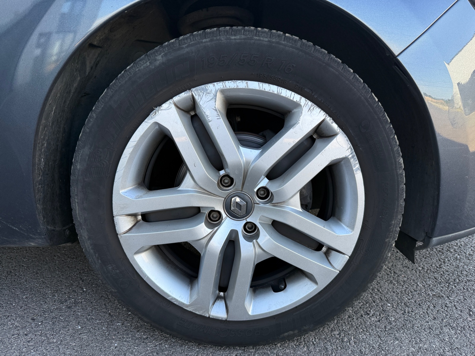 Renault Clio 24