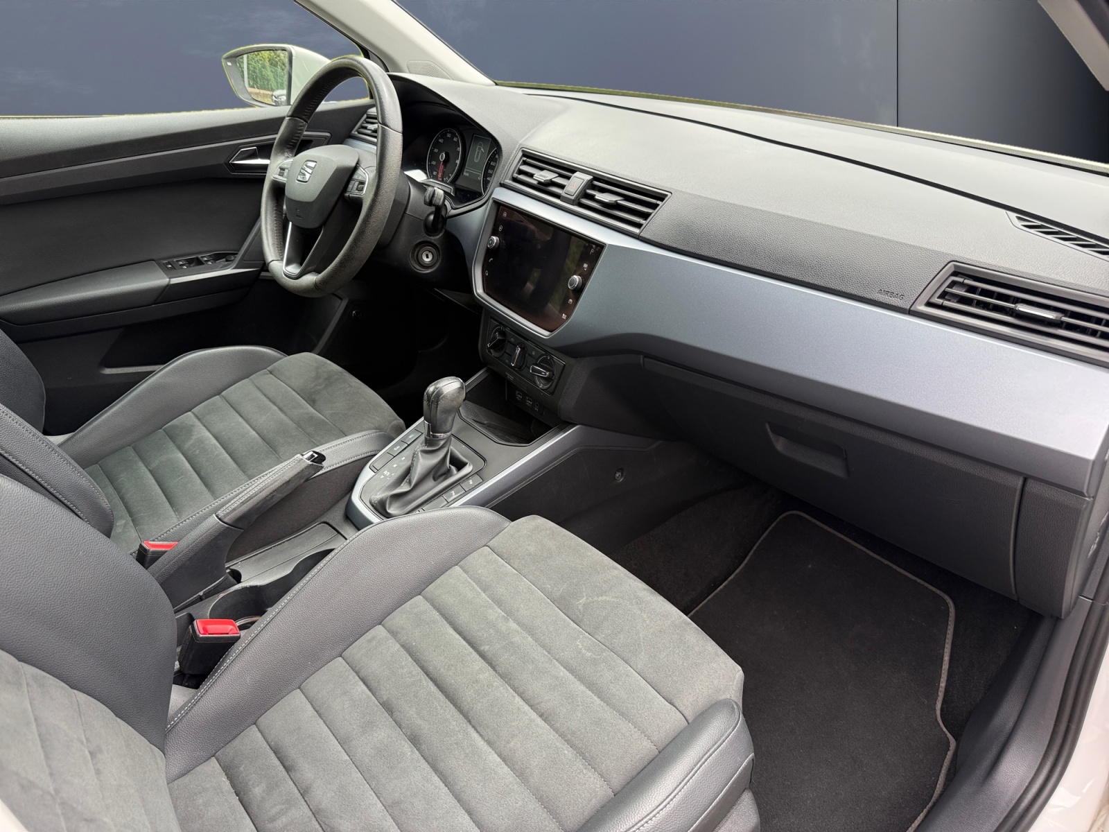 Seat Arona 12