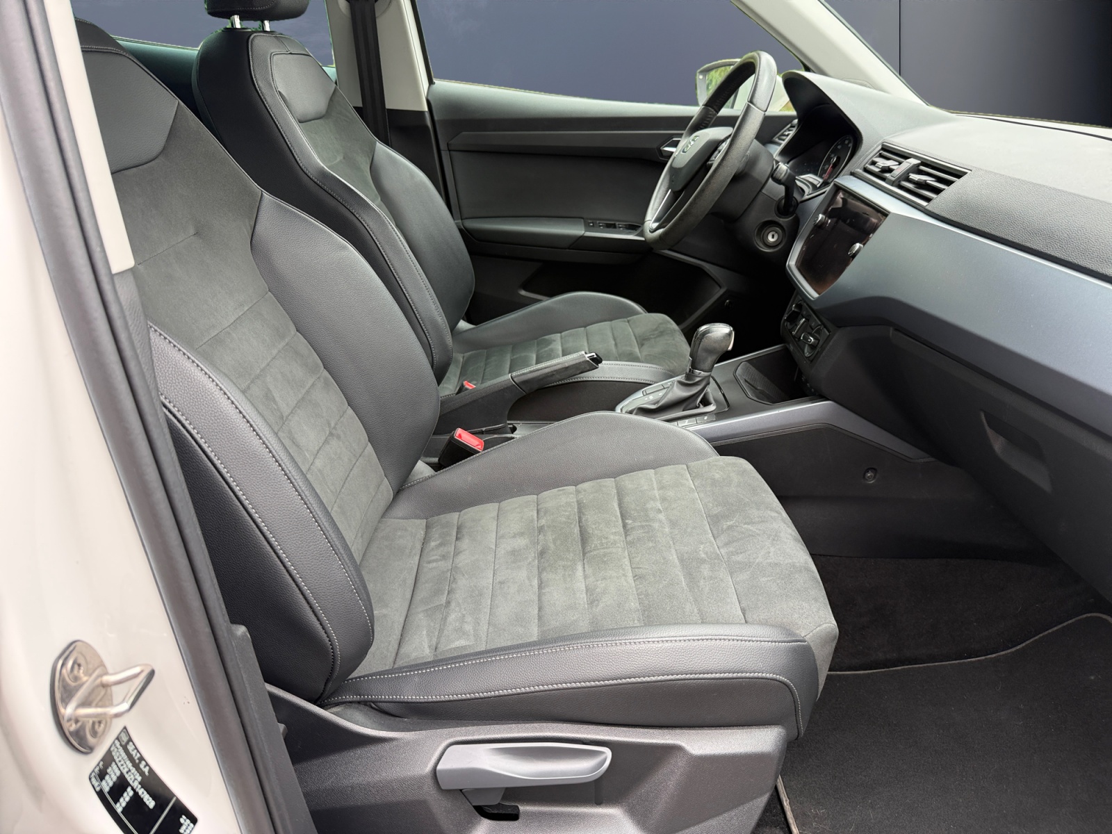Seat Arona 13