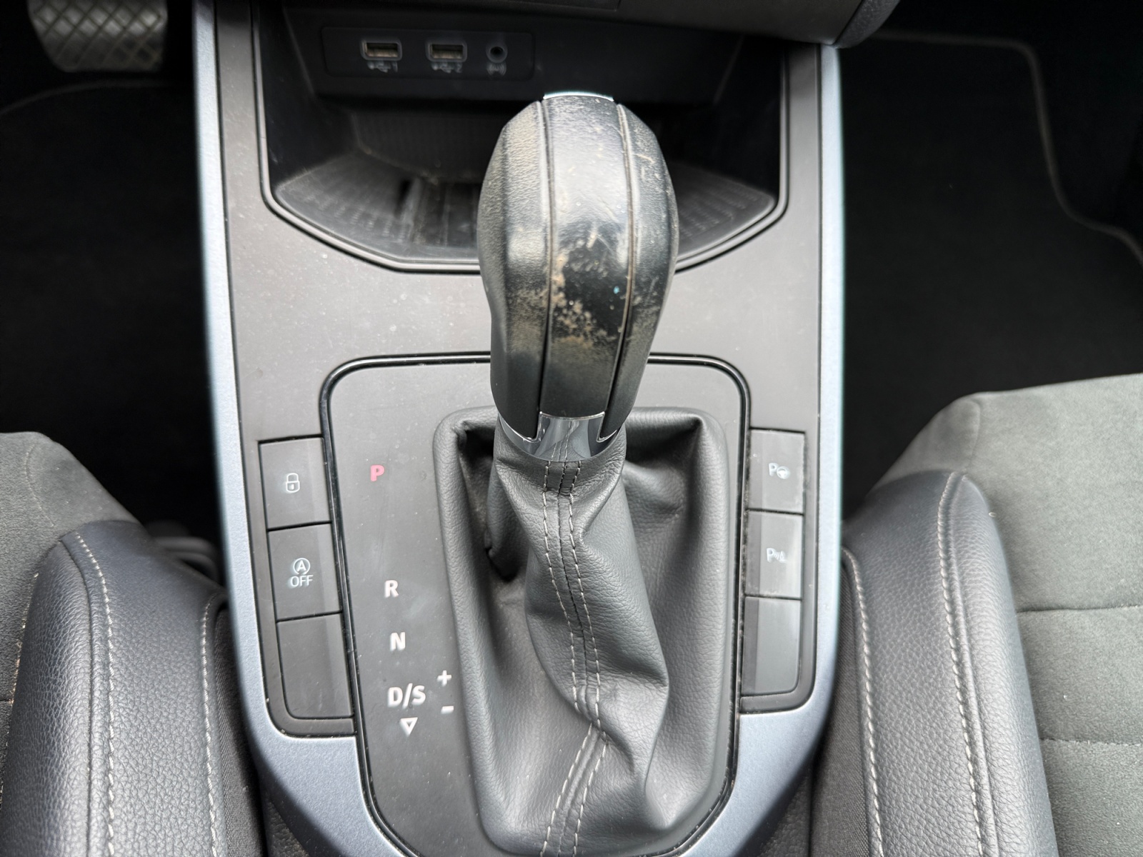 Seat Arona 24