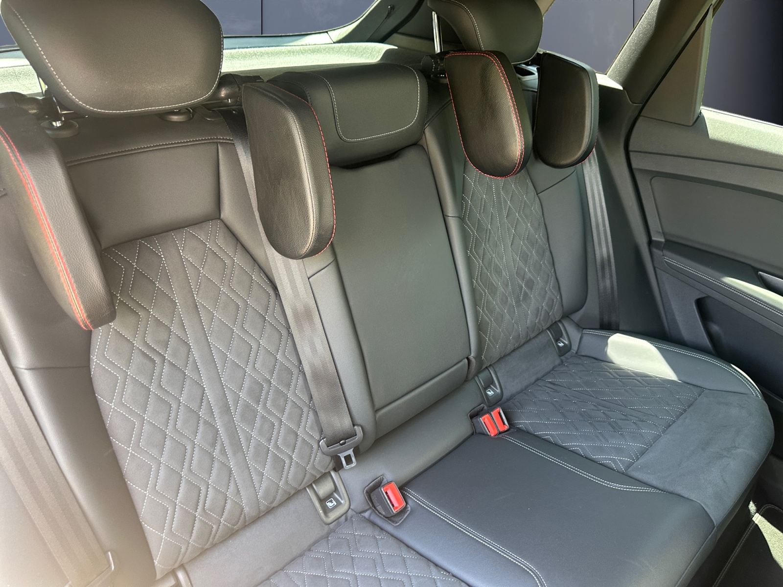 Audi Q4 11