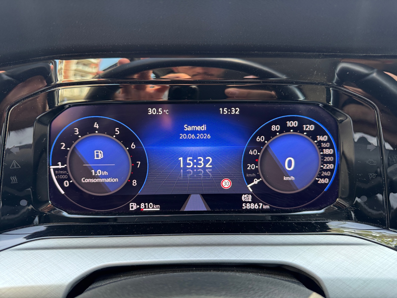 Volkswagen Golf 16