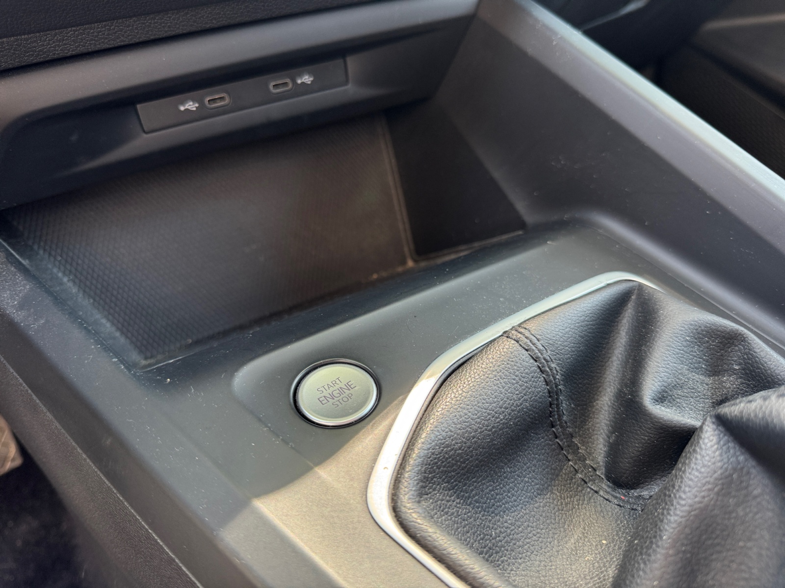 Volkswagen Golf 23