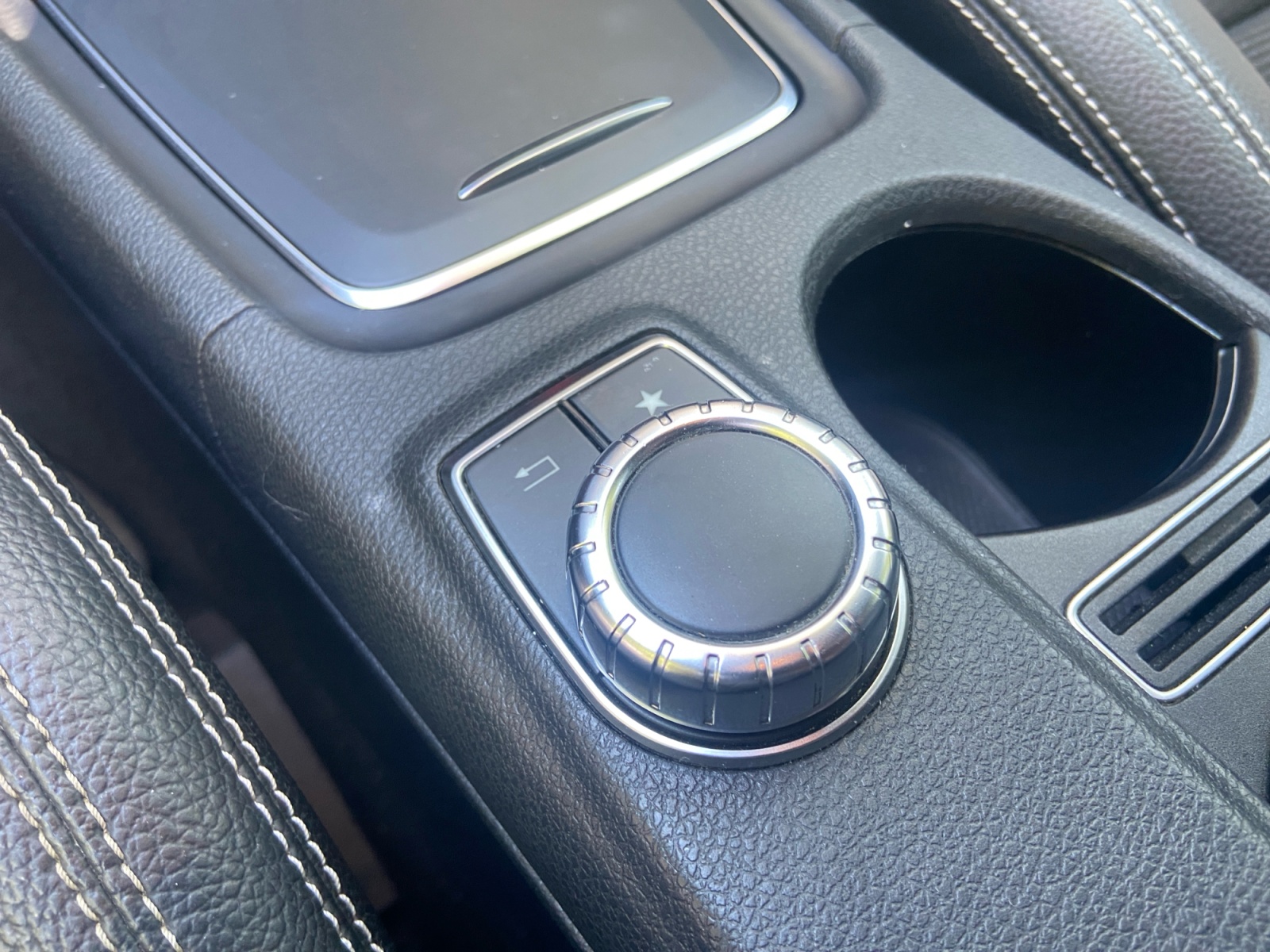 Mercedes-Benz Classe Cla 24