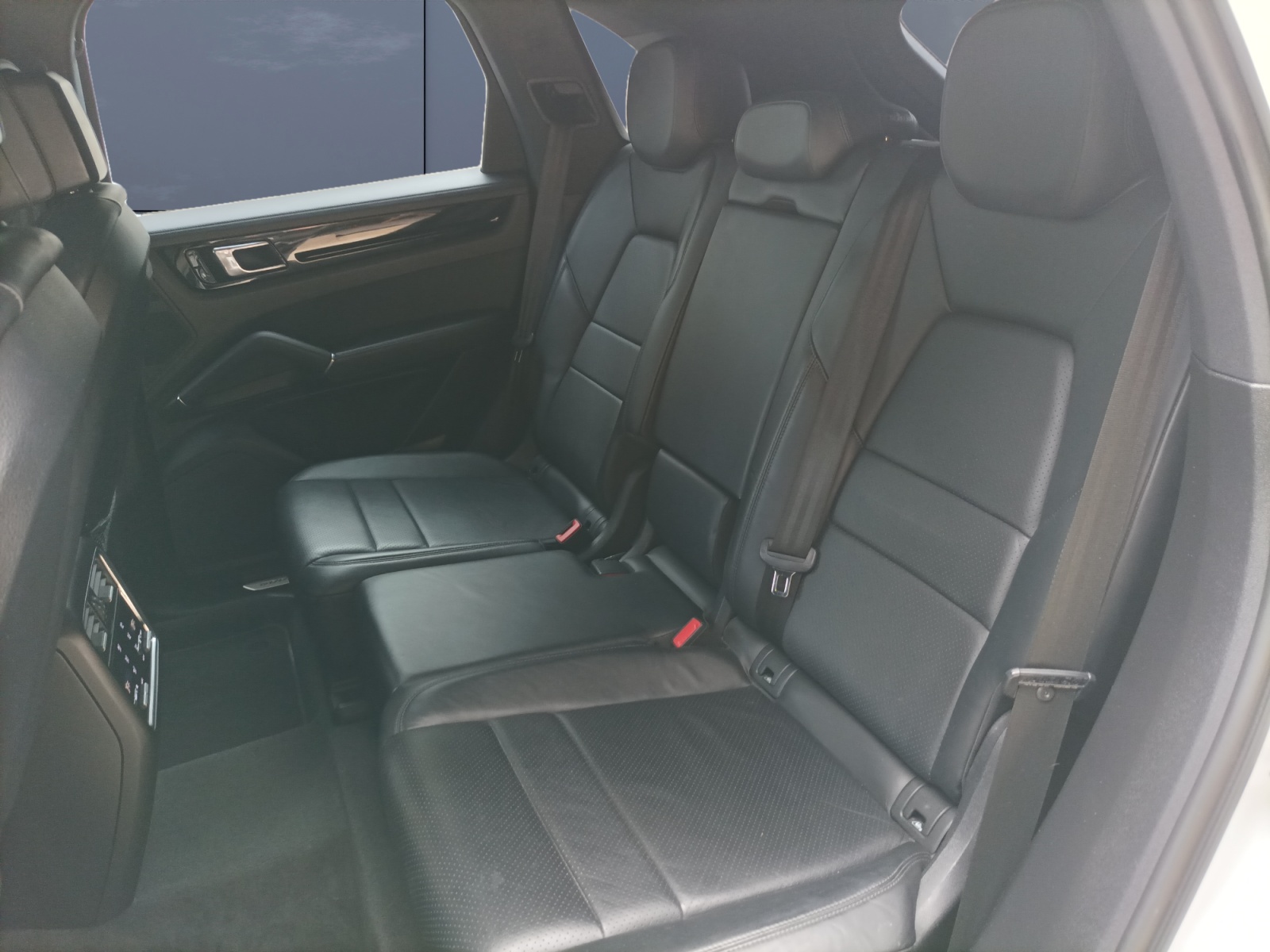 Porsche Cayenne 10