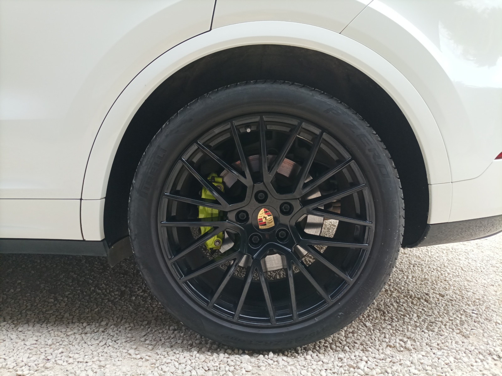 Porsche Cayenne 31