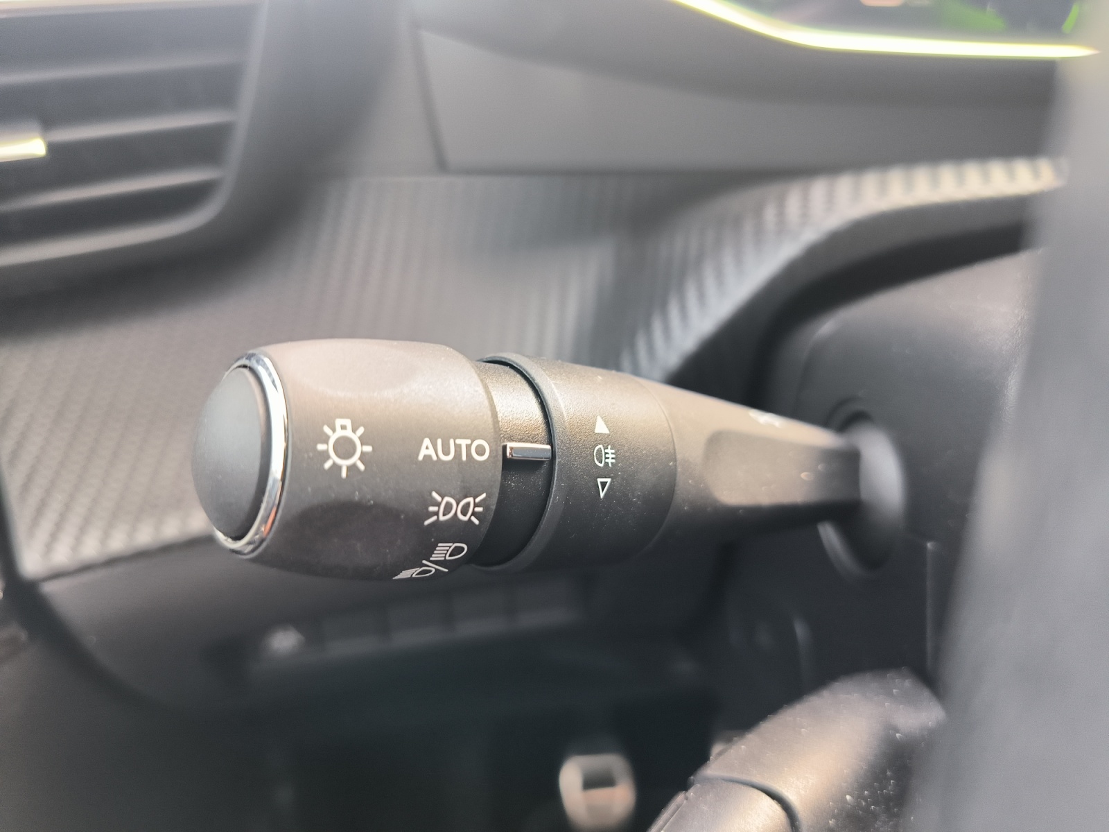 Peugeot 208 20