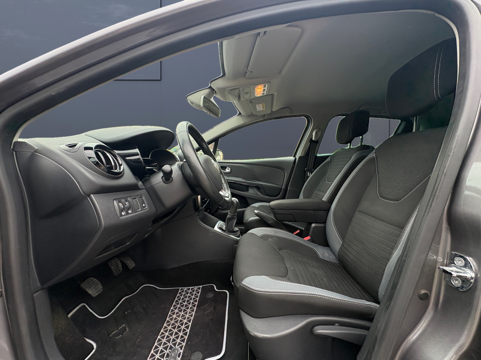 Renault Clio 9