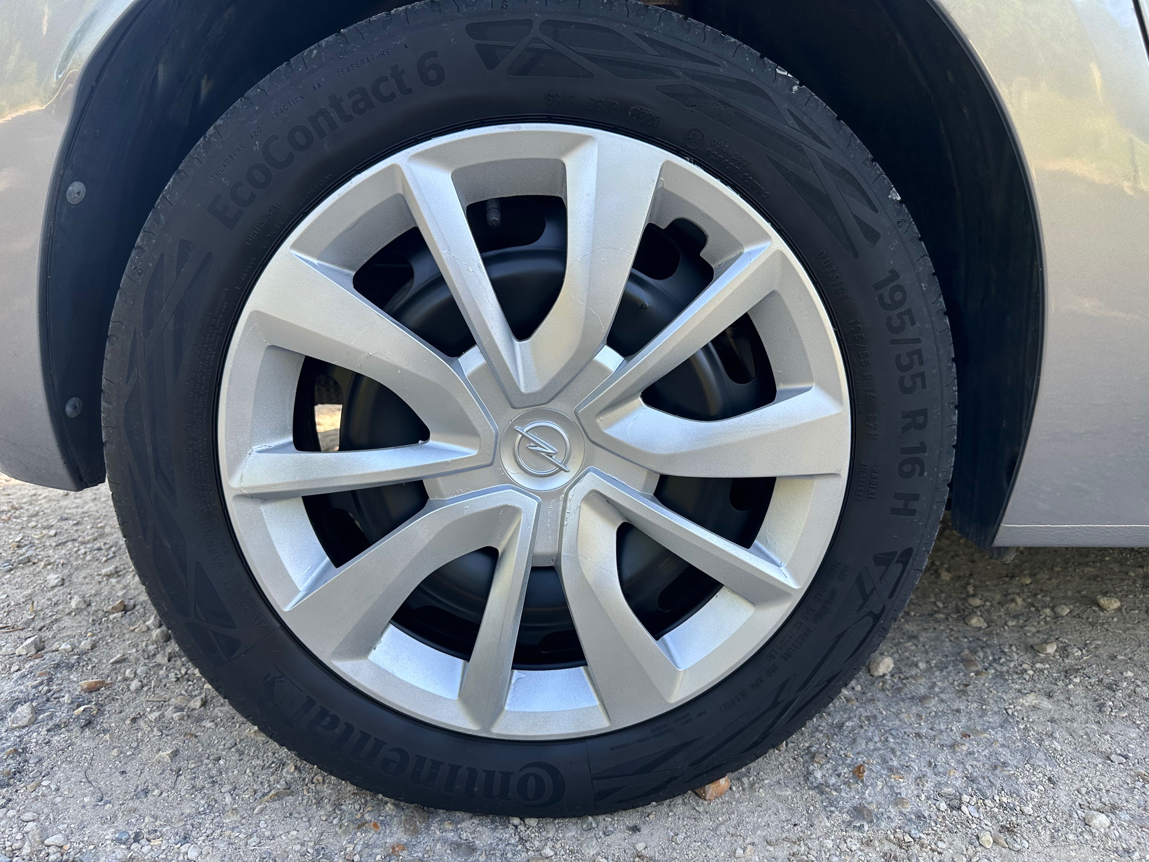 Opel Corsa 26