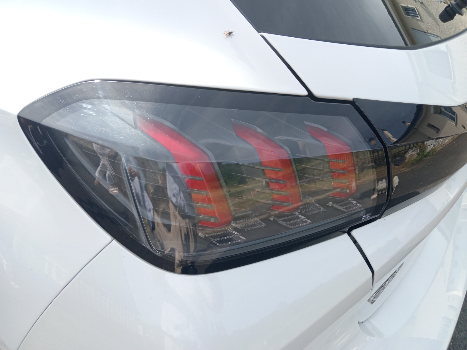 Peugeot 208 27