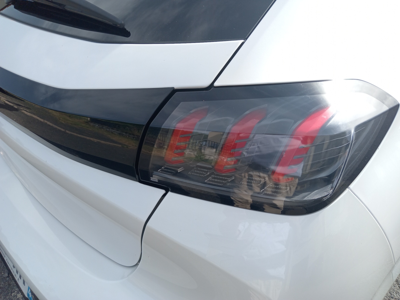Peugeot 208 28