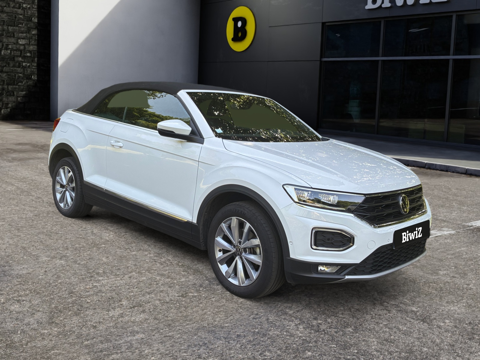 Volkswagen T-Roc 6