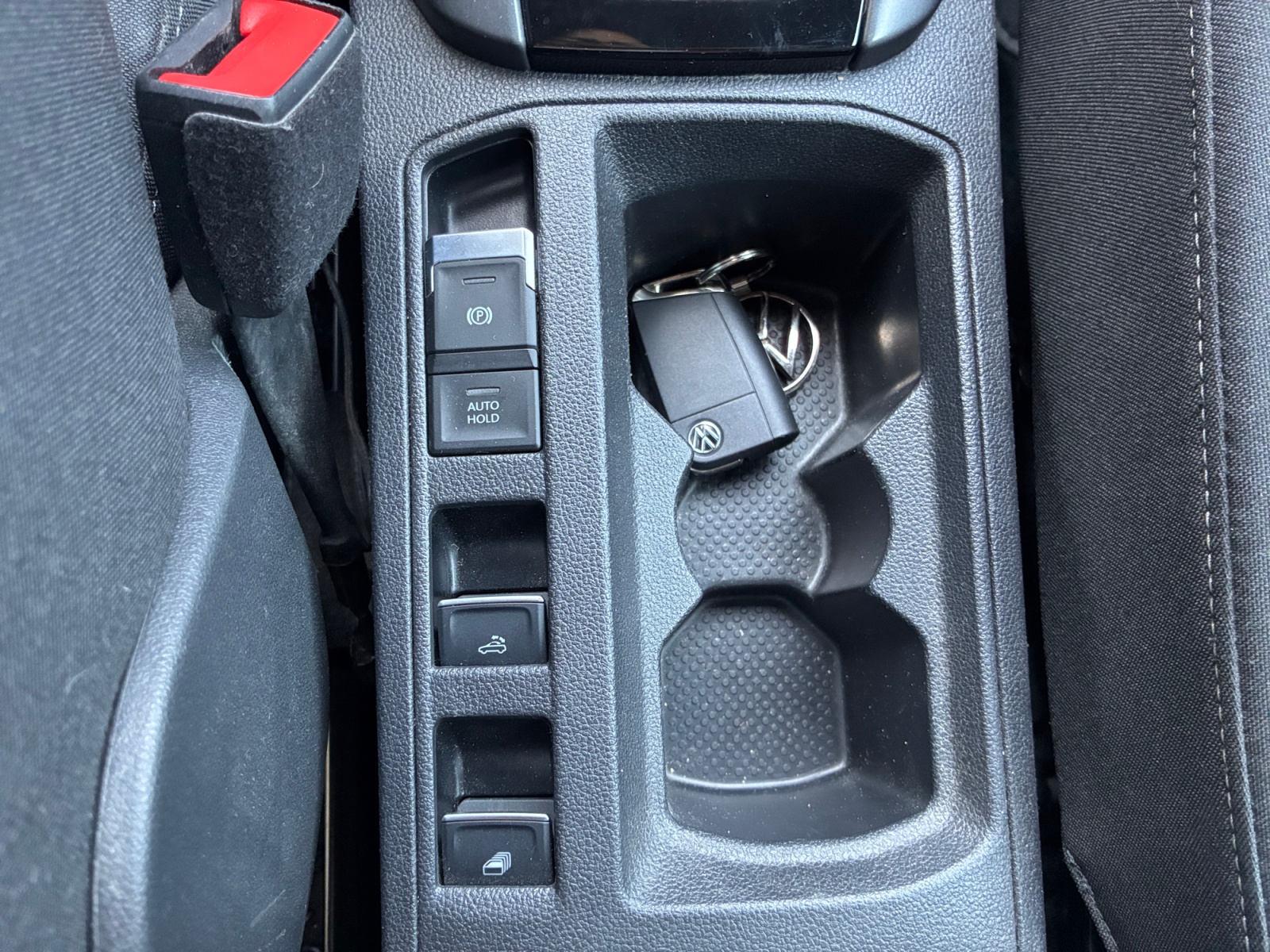 Volkswagen T-Roc 28