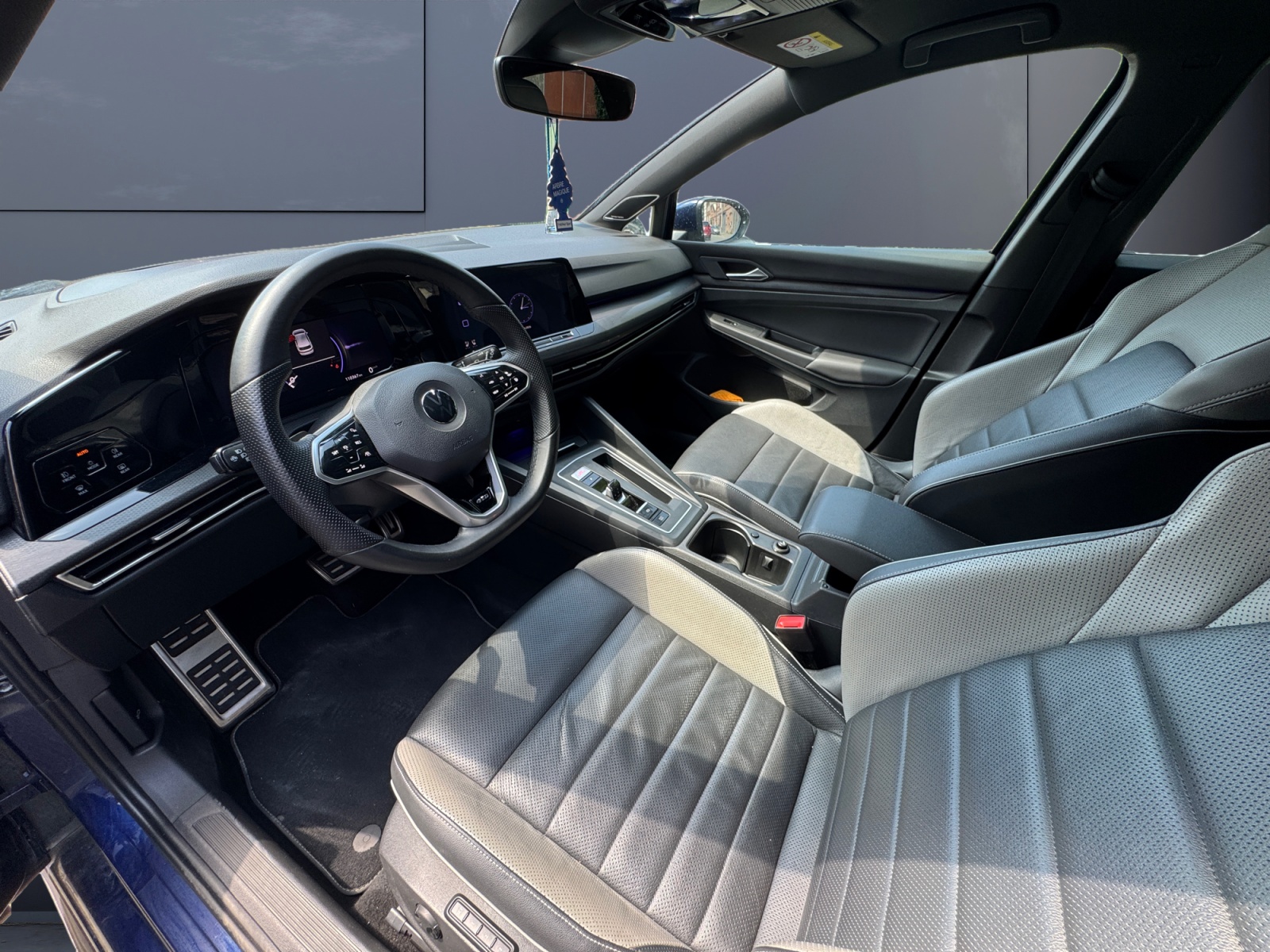 Volkswagen Golf 8
