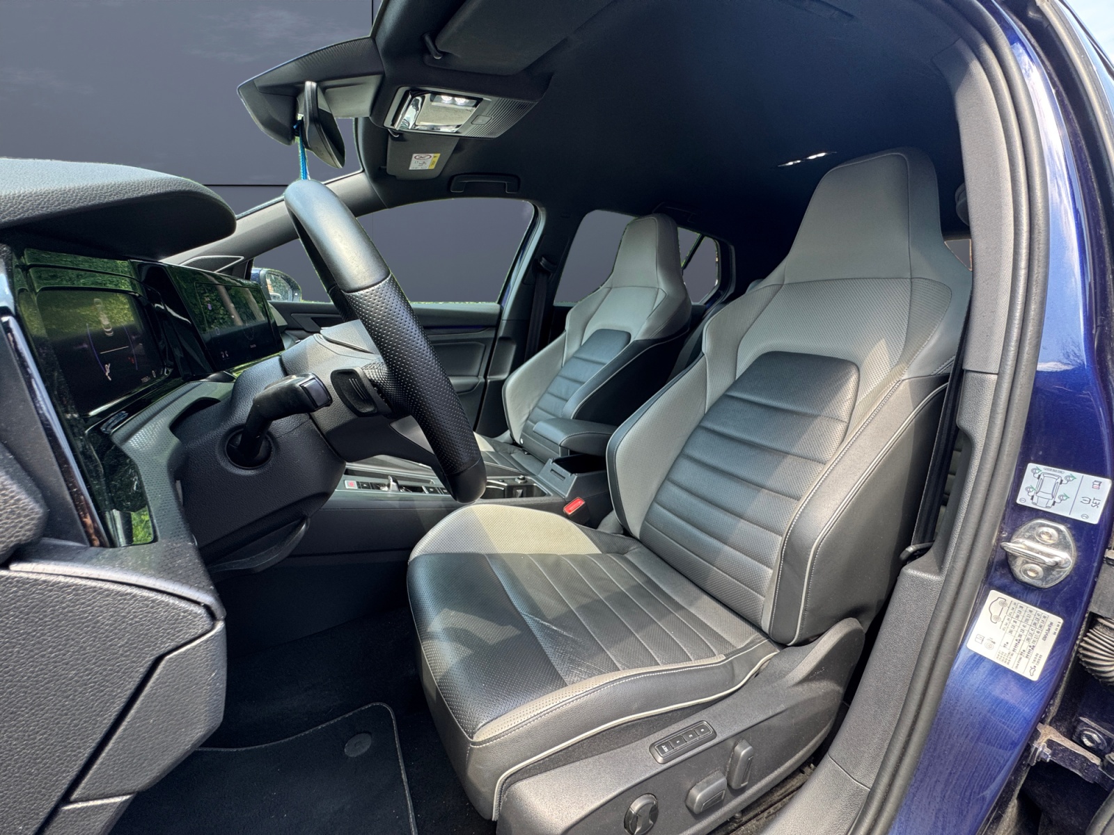 Volkswagen Golf 9