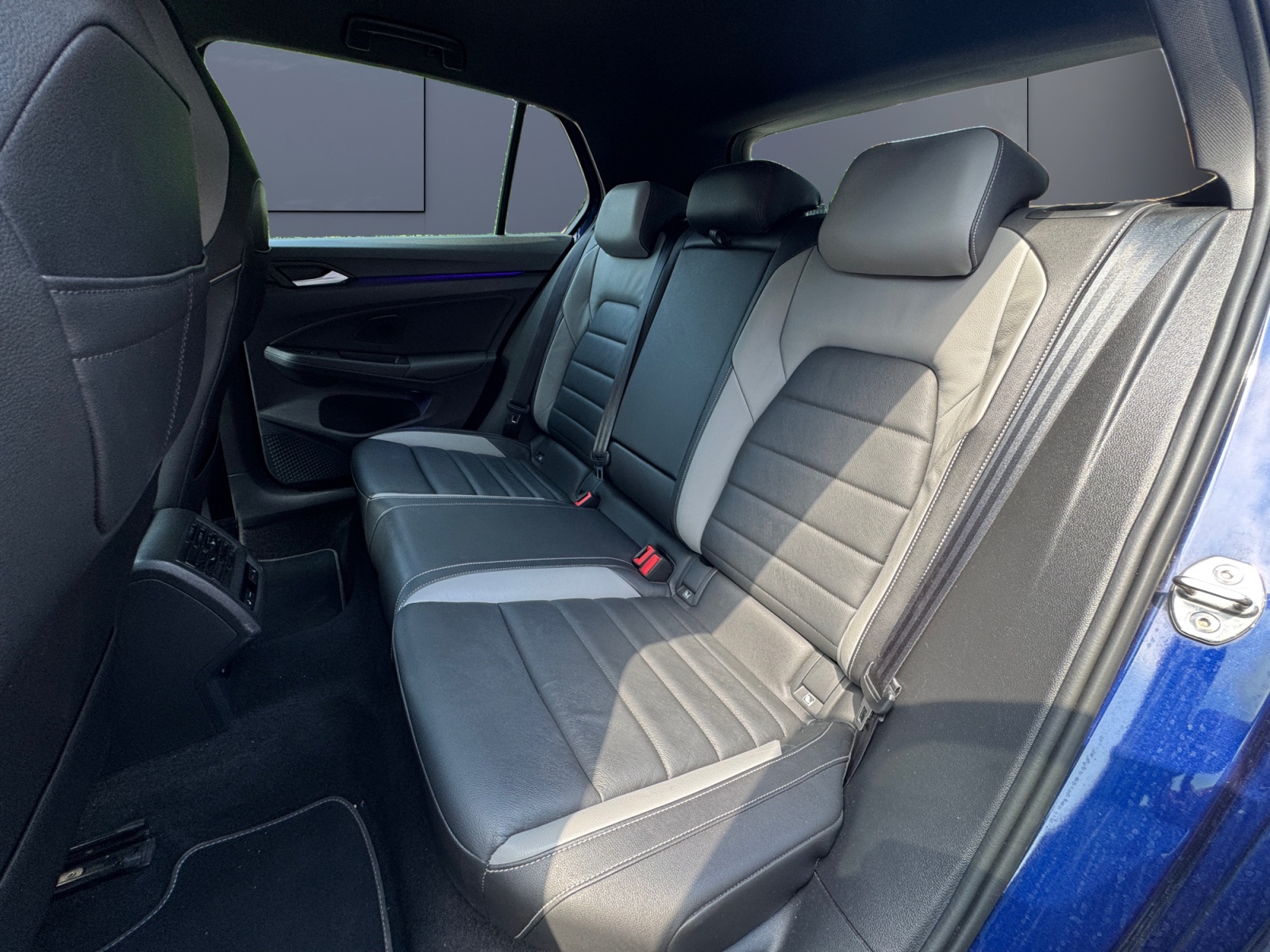 Volkswagen Golf 10