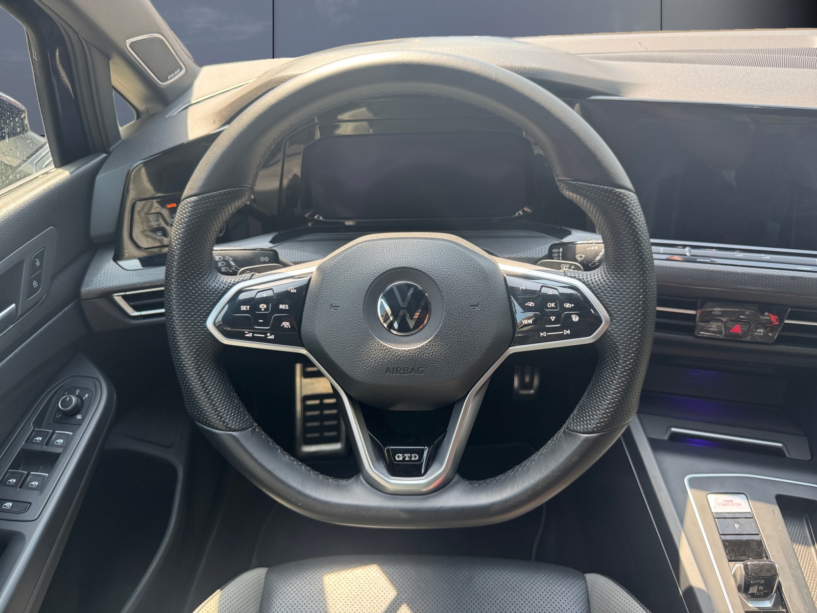 Volkswagen Golf 15