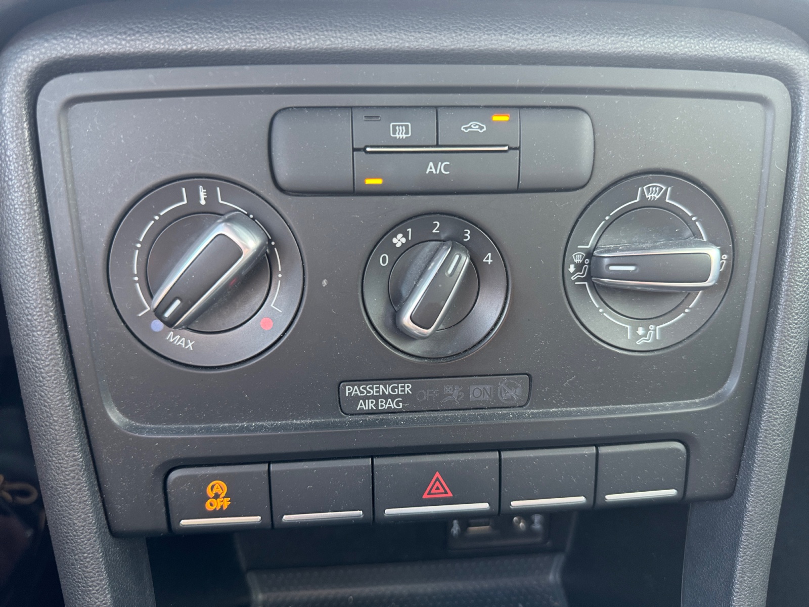 Volkswagen Coccinelle 24
