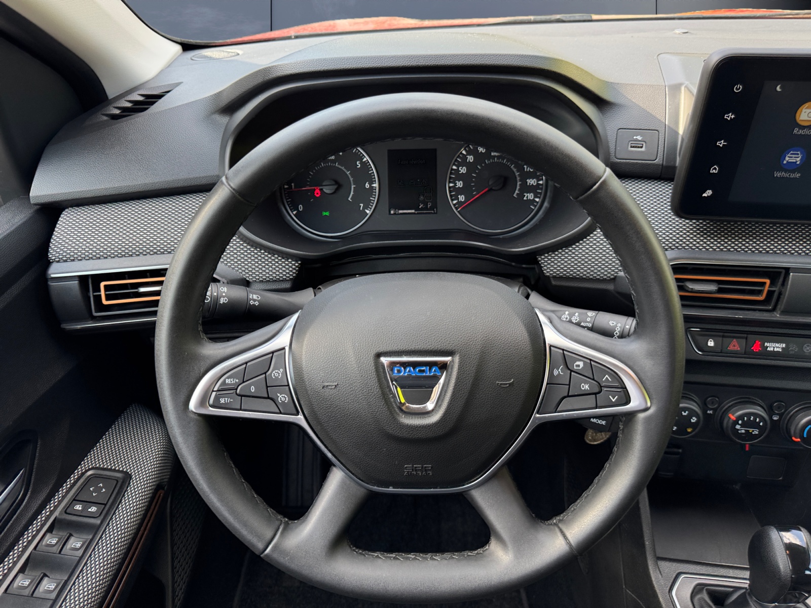 Dacia Sandero 15