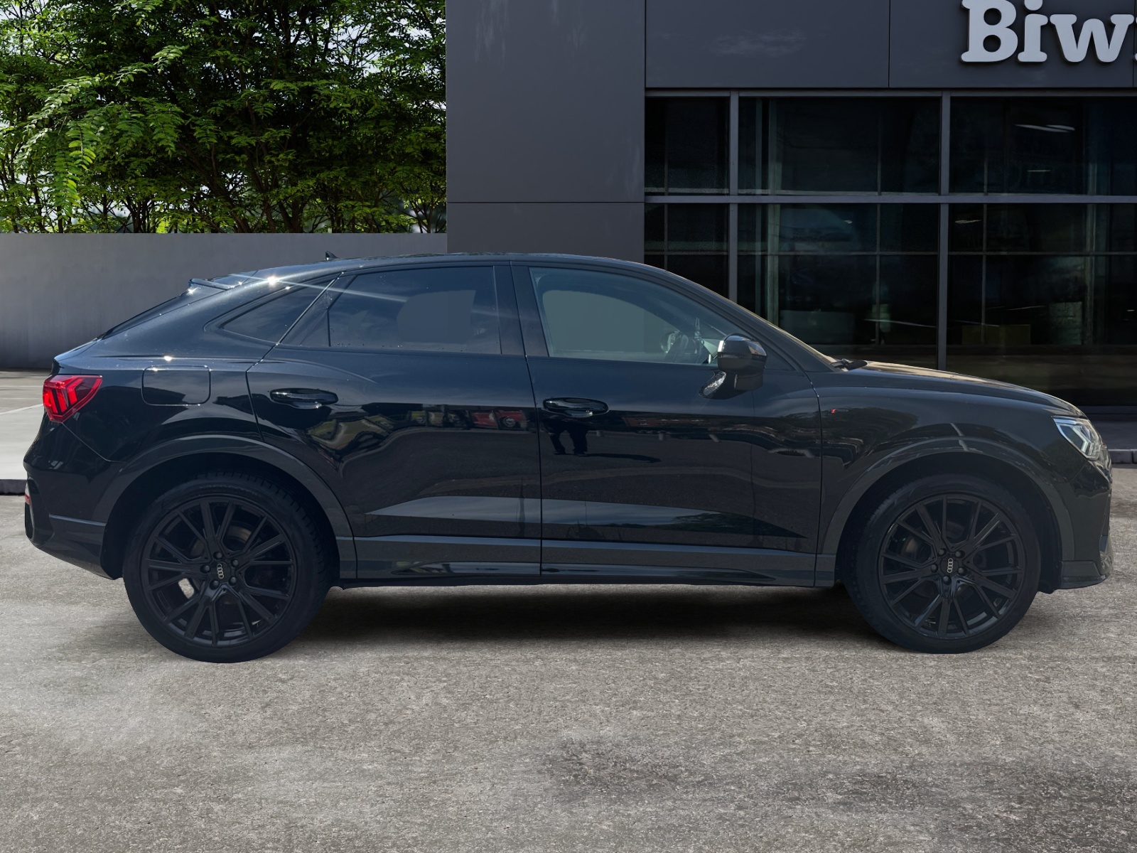 Audi Q3 5