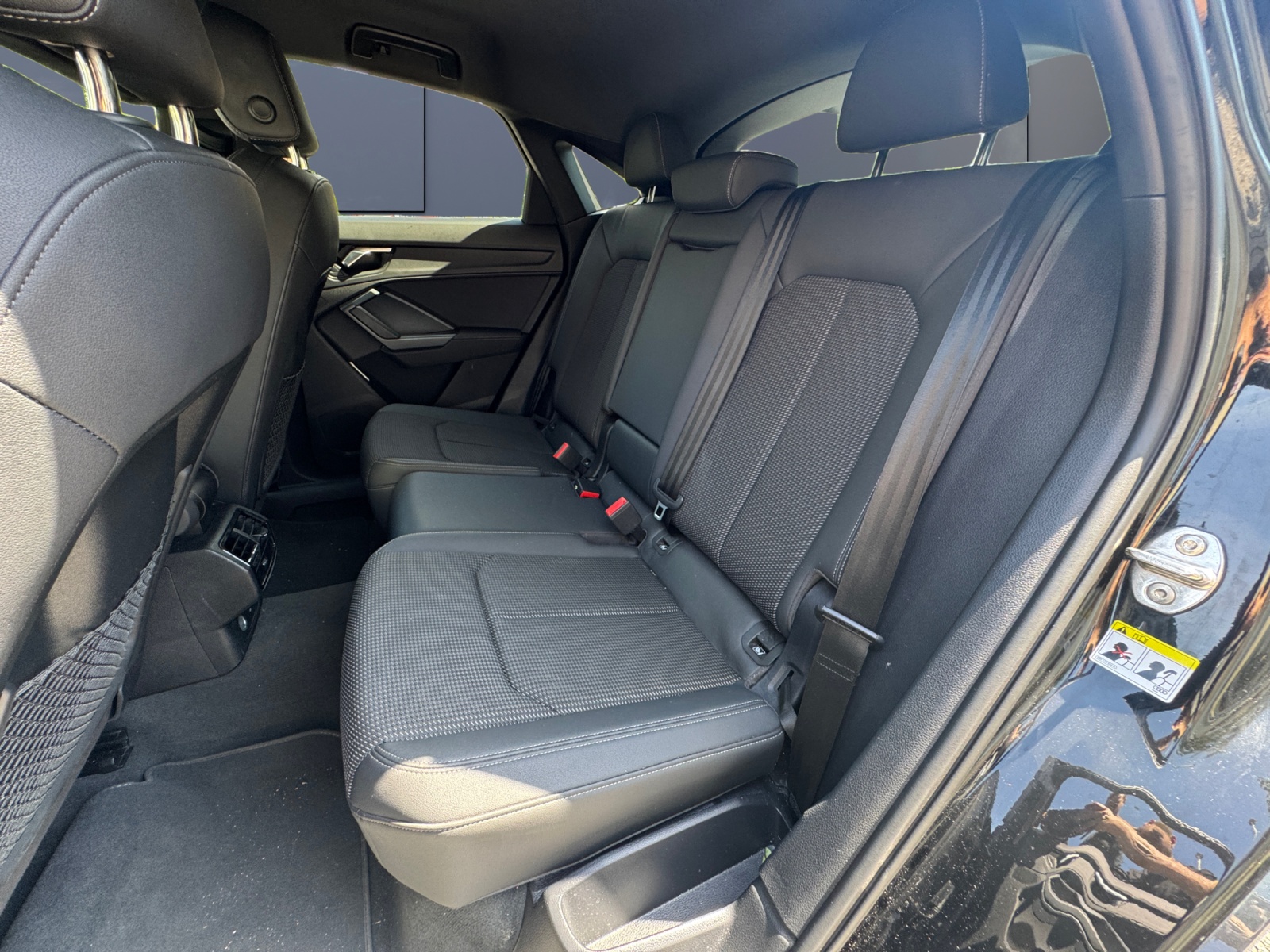 Audi Q3 10