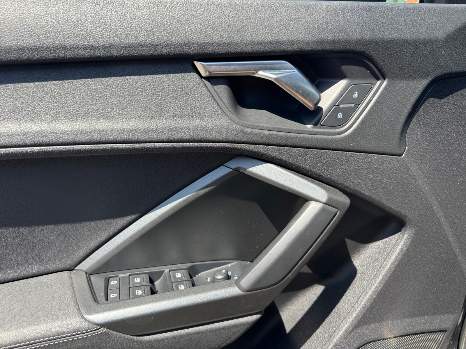 Audi Q3 17