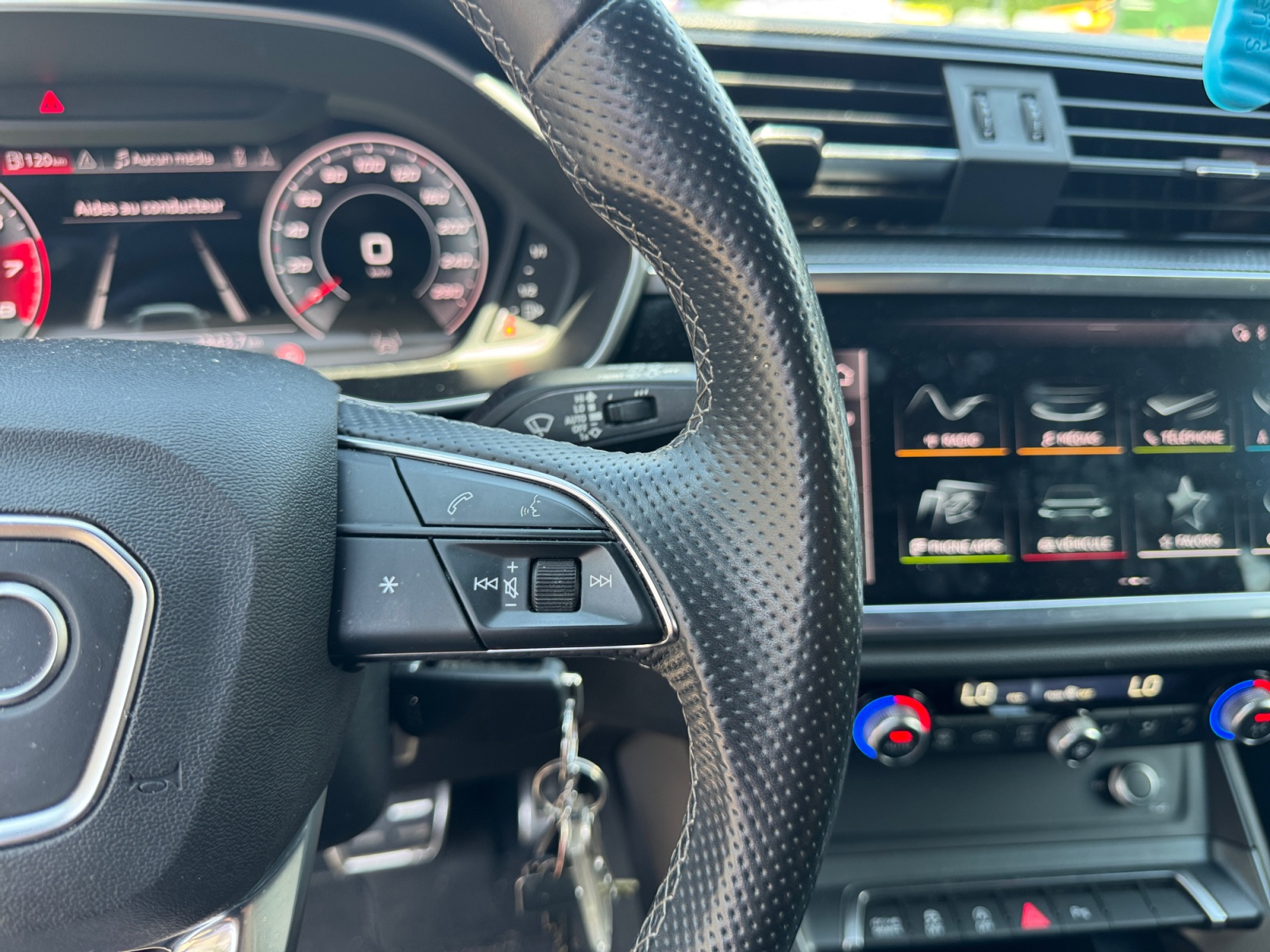 Audi Q3 23