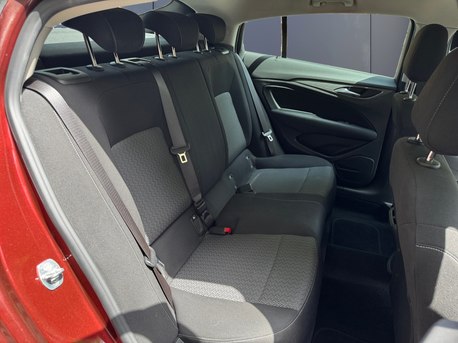 Opel Insignia 11