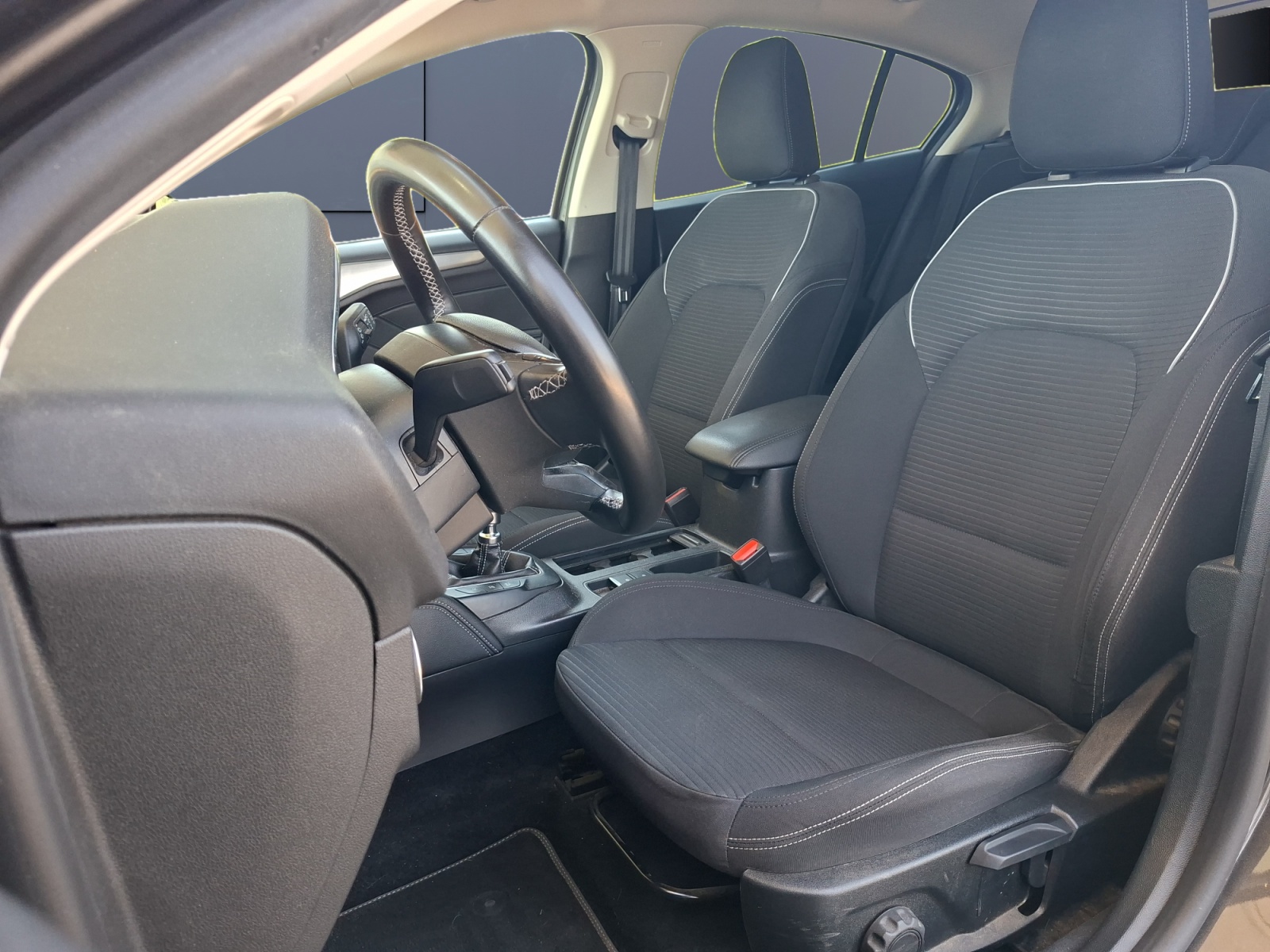 Ford Focus 9