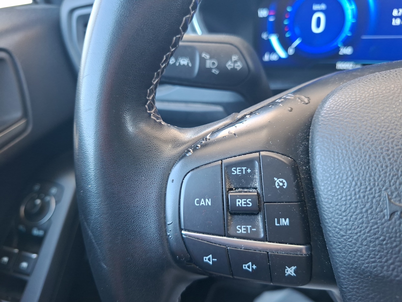 Ford Focus 22