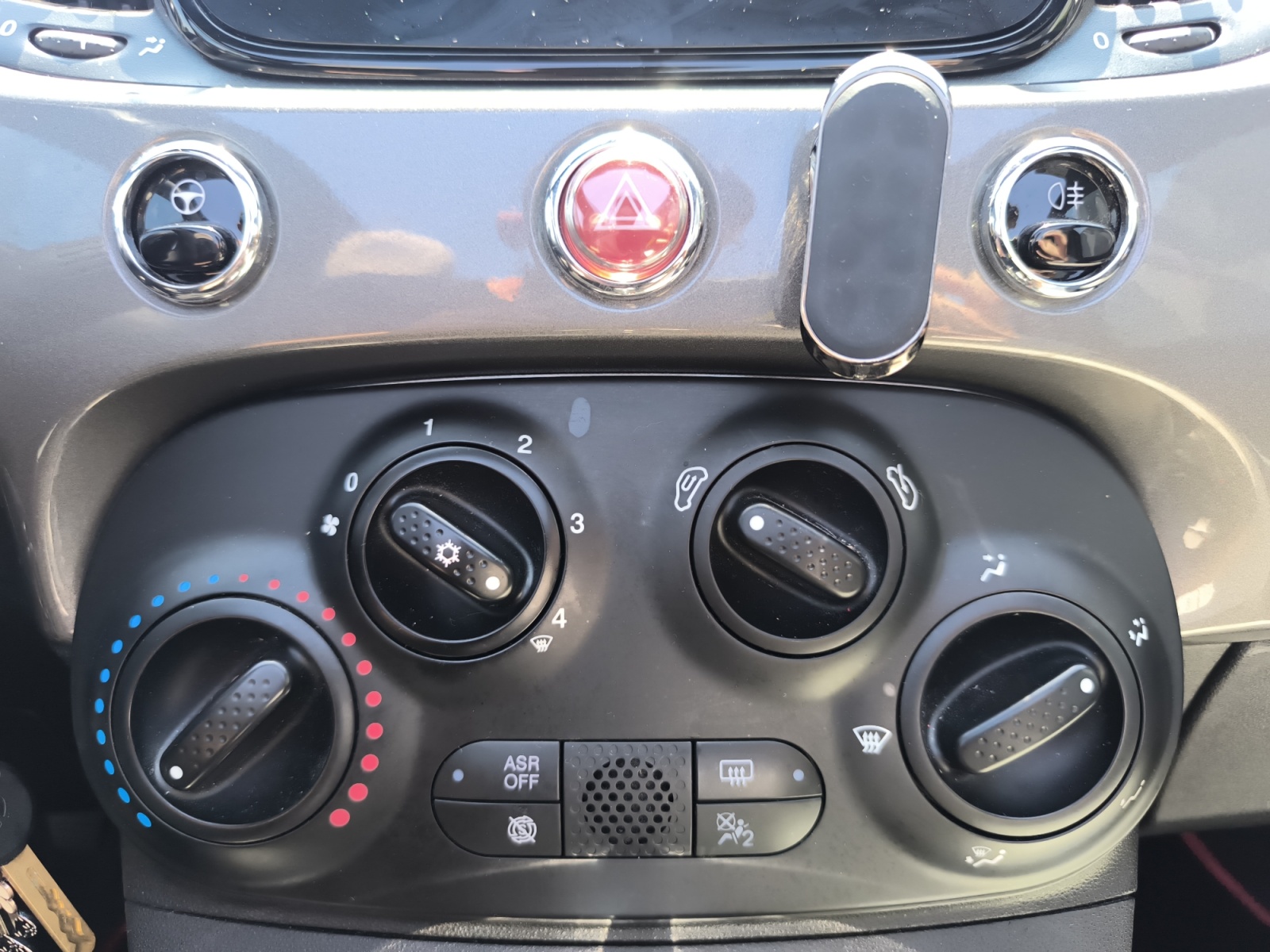 Fiat 500C 19