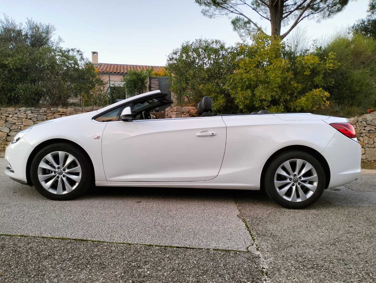 Opel Cascada 47