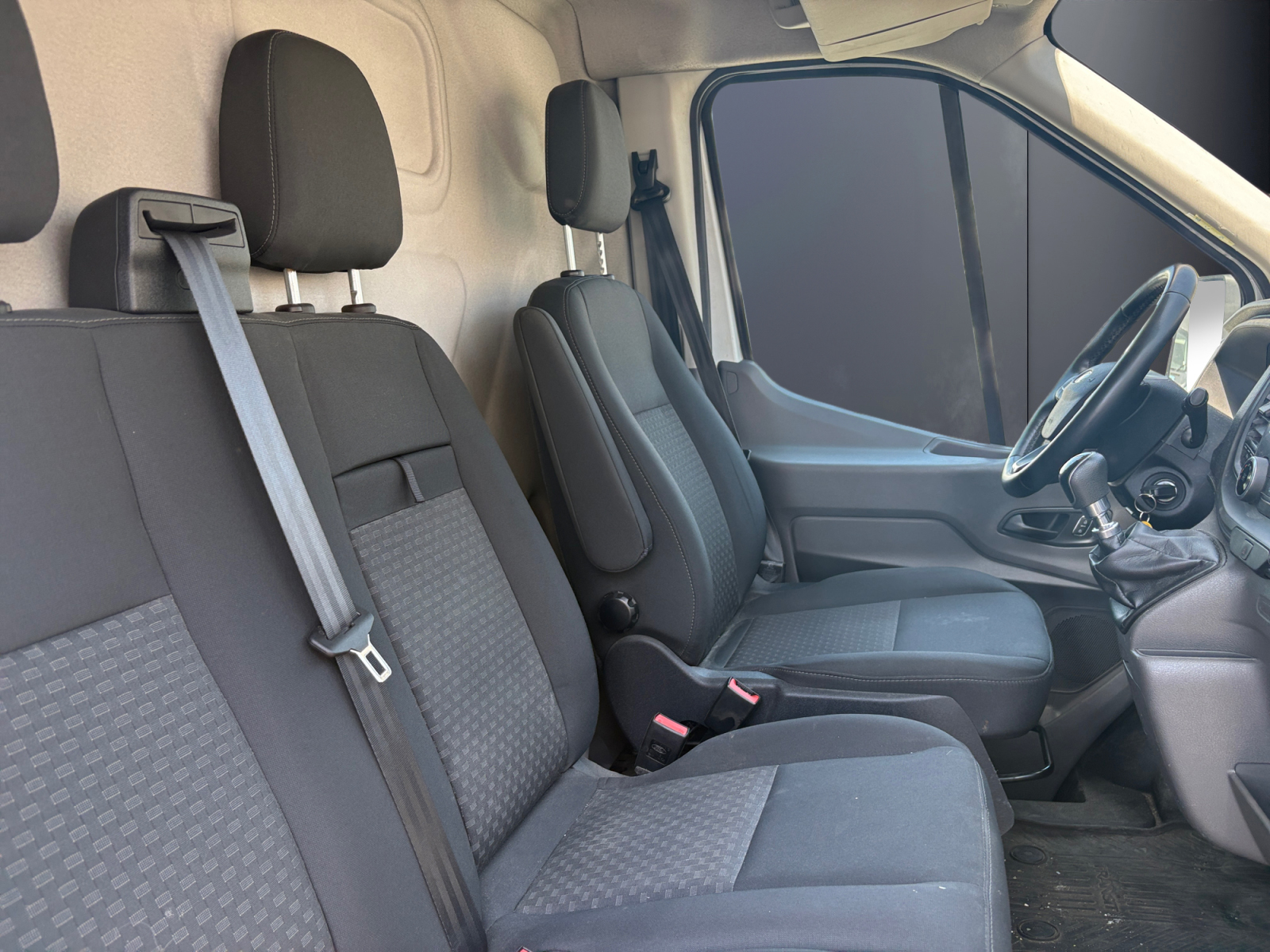 Ford Transit Vu 19
