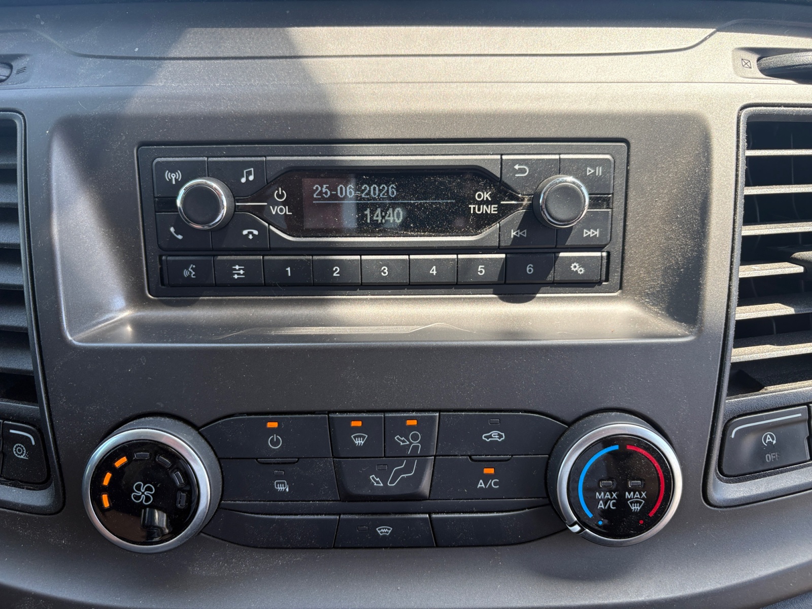 Ford Transit Vu 23