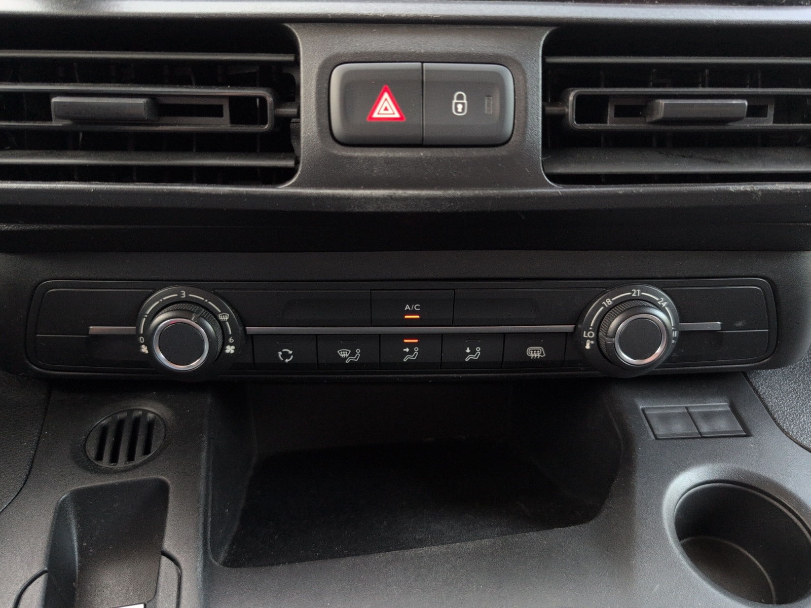 Peugeot Partner 19
