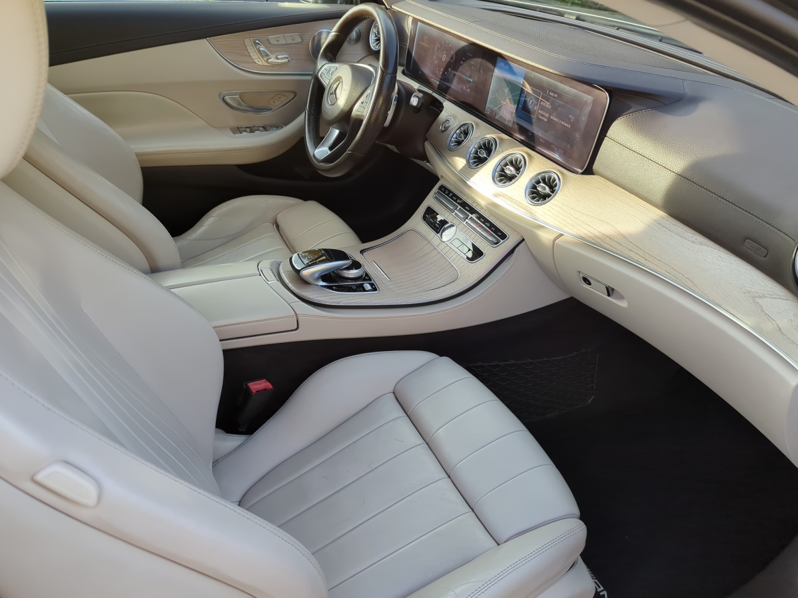 Mercedes-Benz Classe E 12