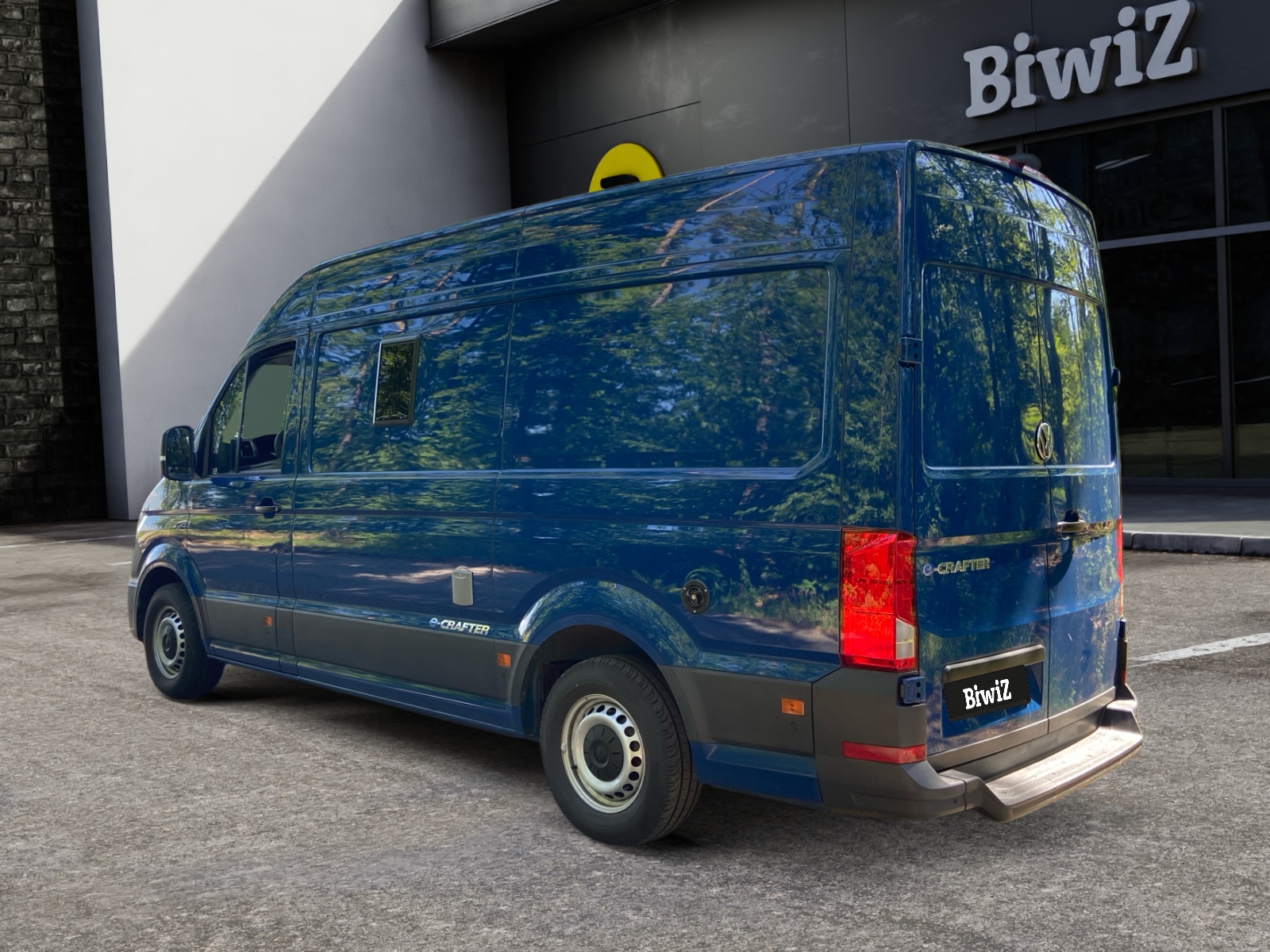 Volkswagen E-Crafter Vu 2