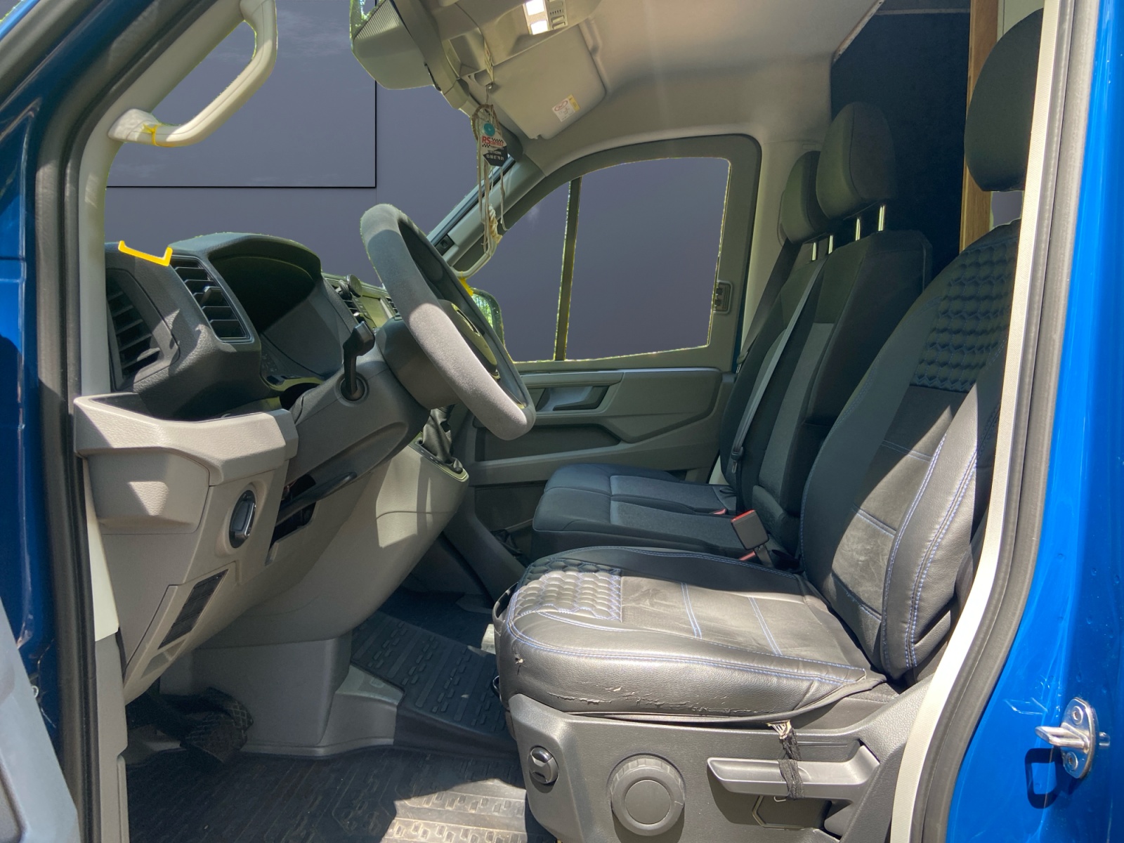Volkswagen E-Crafter Vu 9