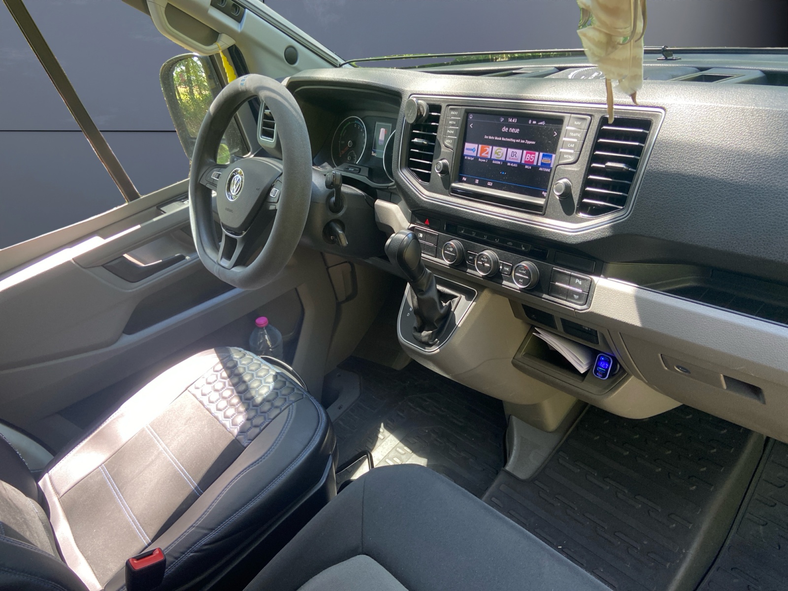Volkswagen E-Crafter Vu 12