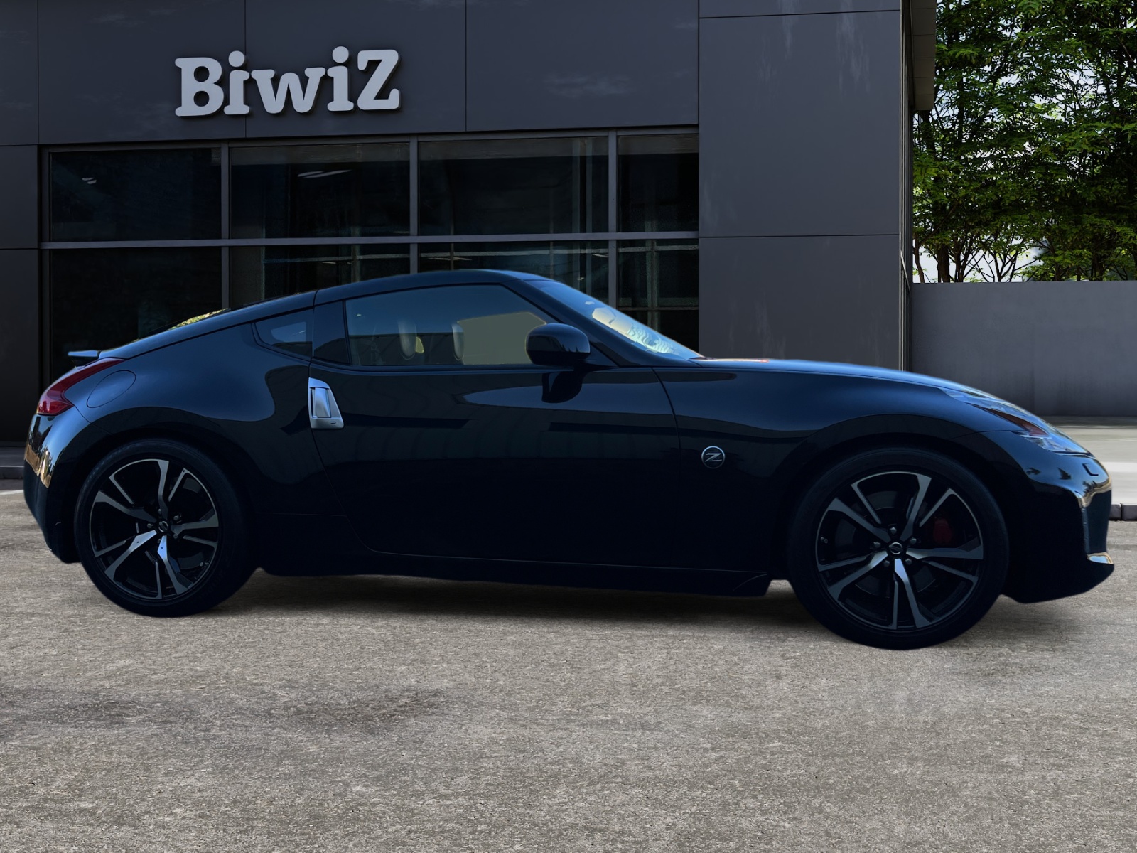 Nissan 370Z 5