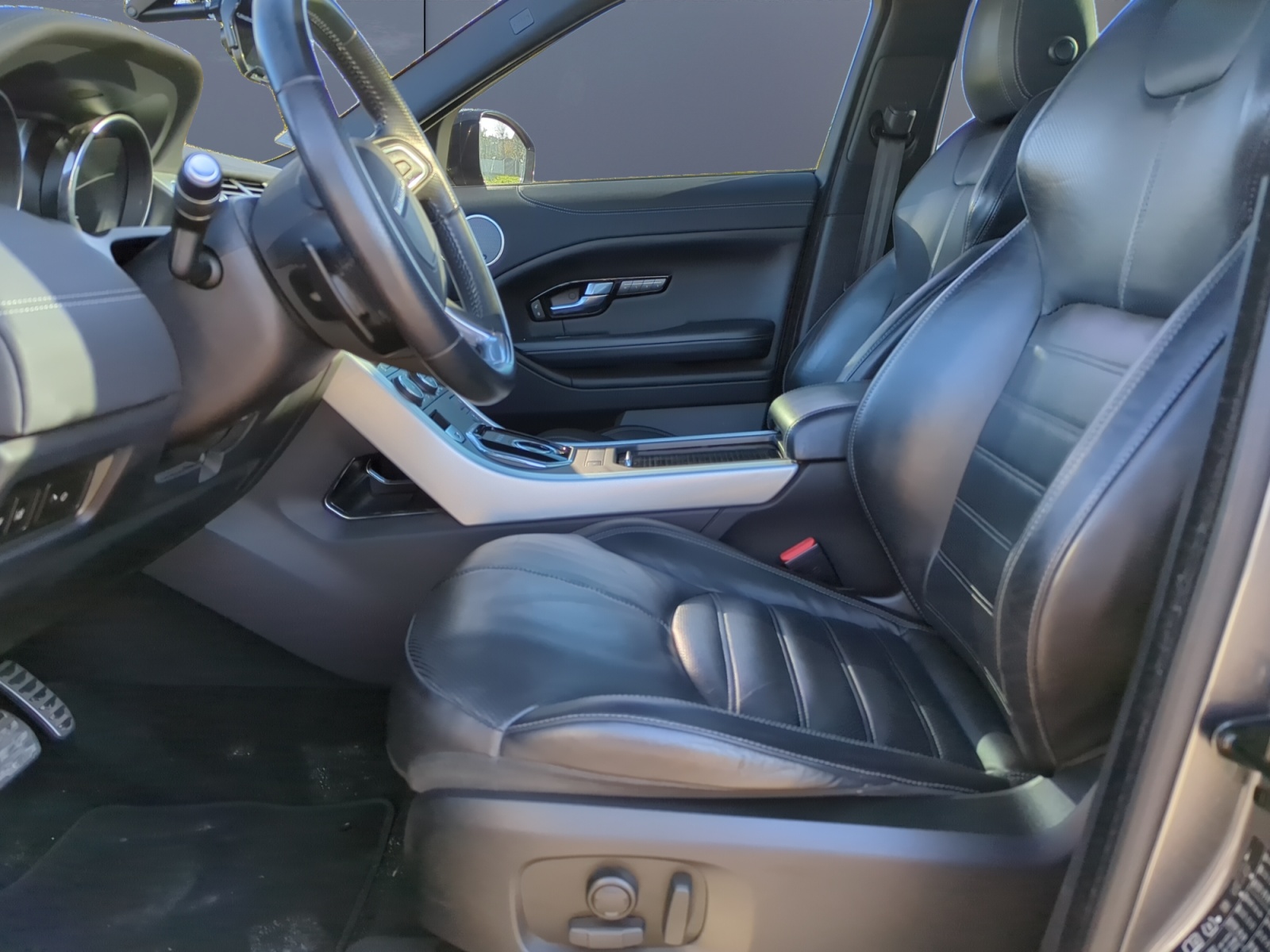 Land Rover Range Rover Evoque 9