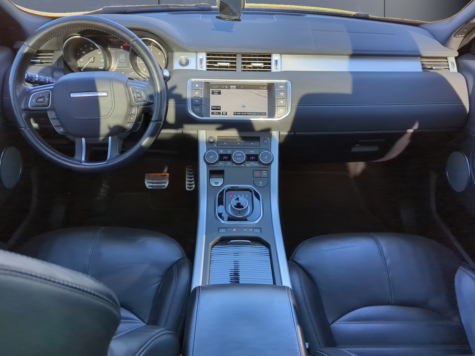 Land Rover Range Rover Evoque 14