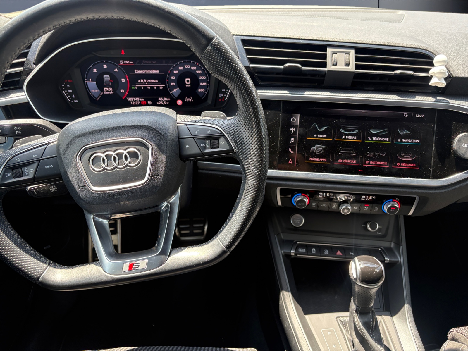 Audi Q3 15