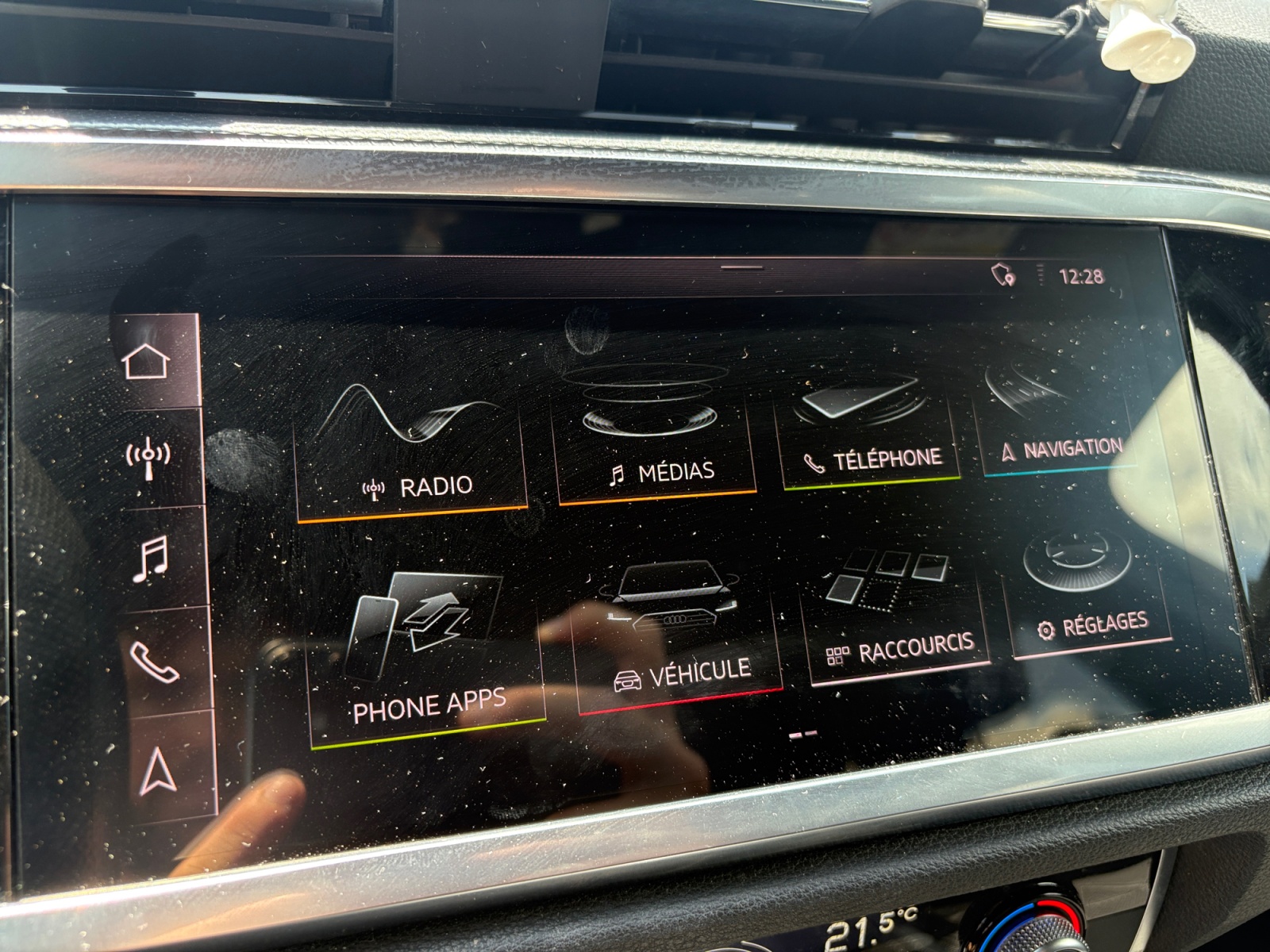Audi Q3 19
