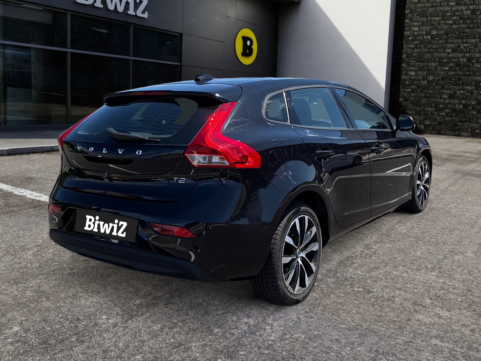 Volvo V40 4